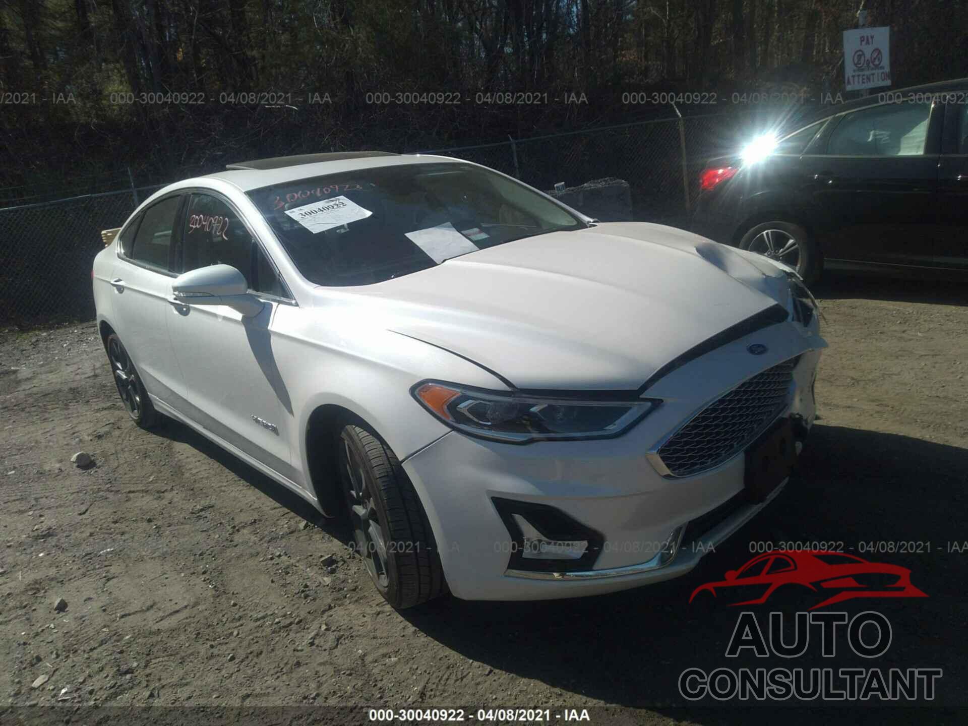 FORD FUSION HYBRID 2019 - 3FA6P0RU7KR243955