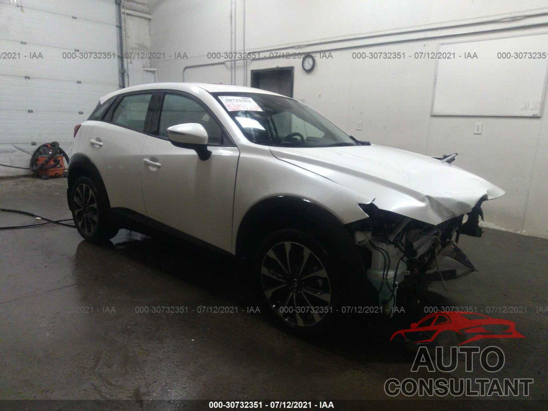 MAZDA CX-3 2019 - JM1DKFC70K0435871