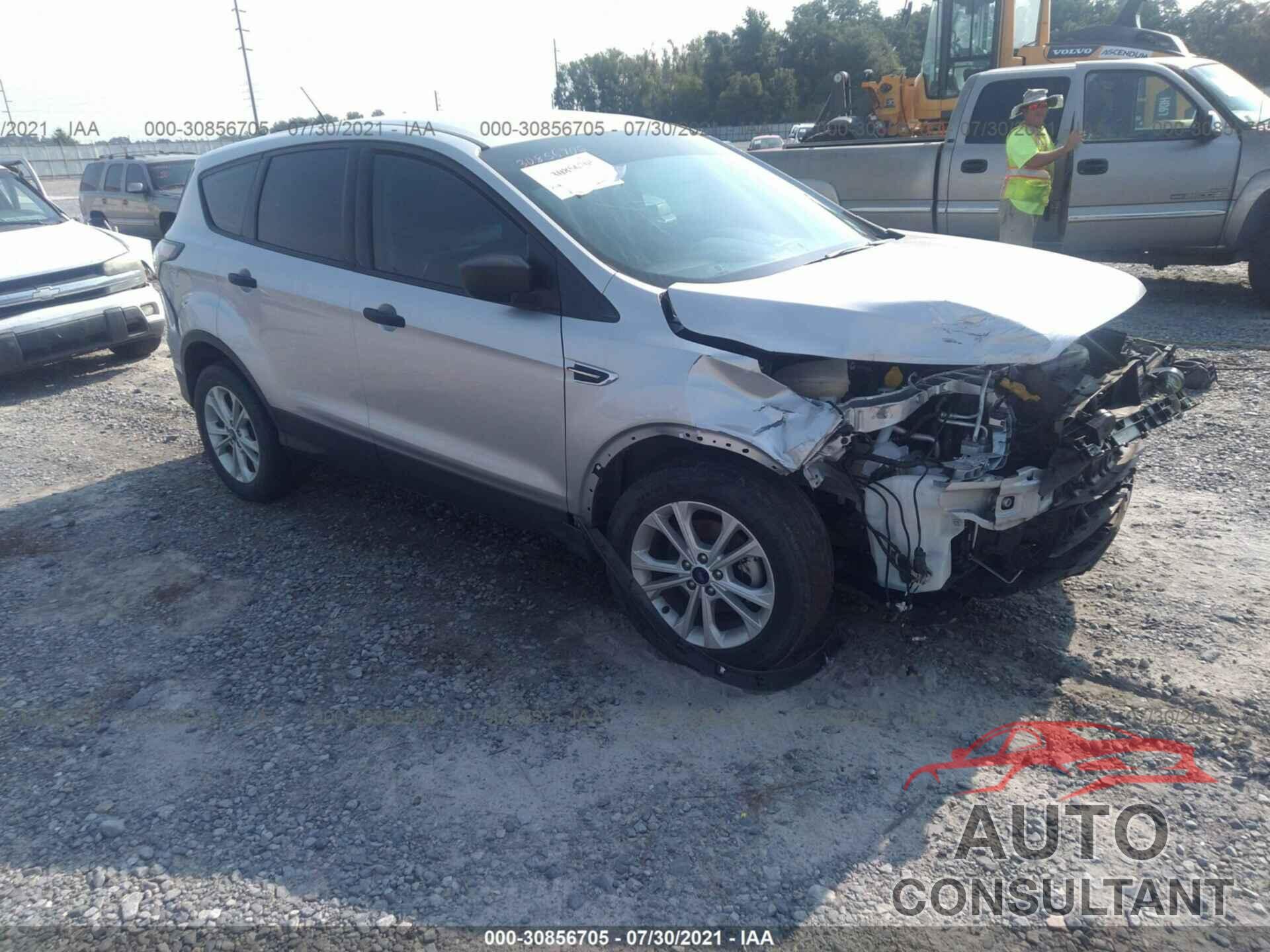 FORD ESCAPE 2017 - 1FMCU0F72HUB37074