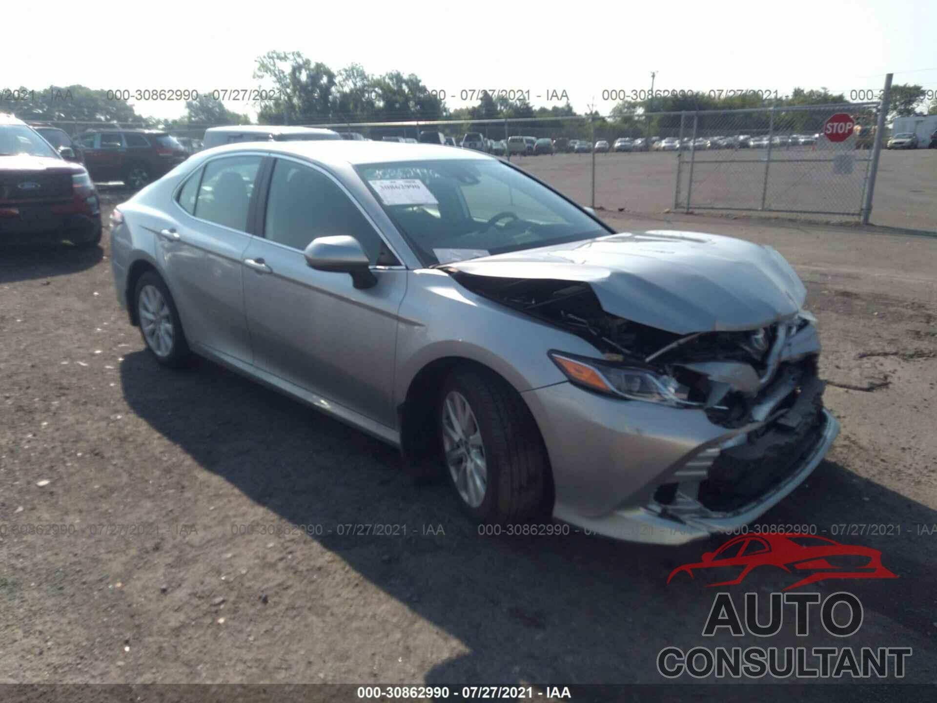 TOYOTA CAMRY 2020 - 4T1C11AK2LU991579