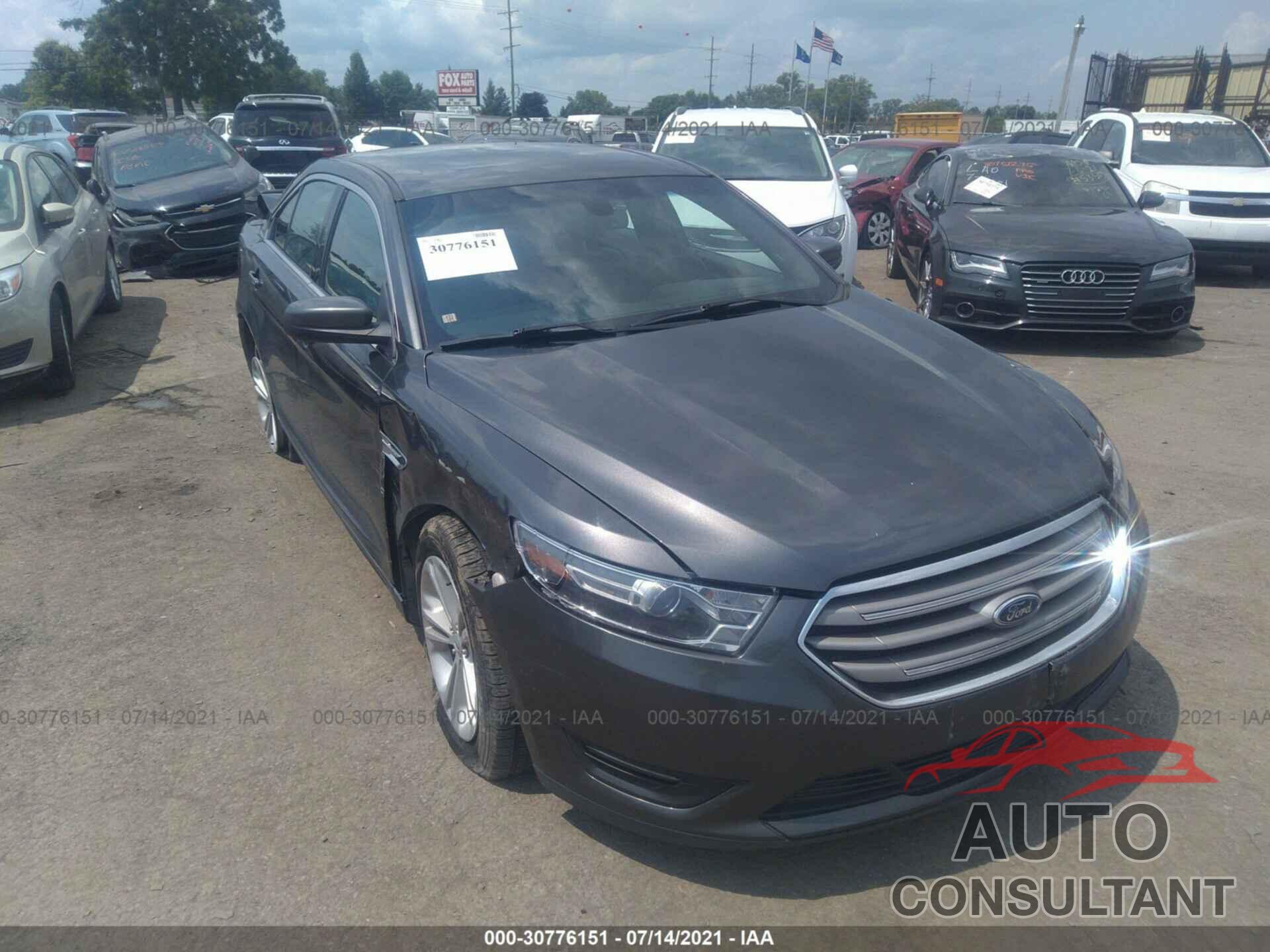 FORD TAURUS 2017 - 1FAHP2H80HG124198