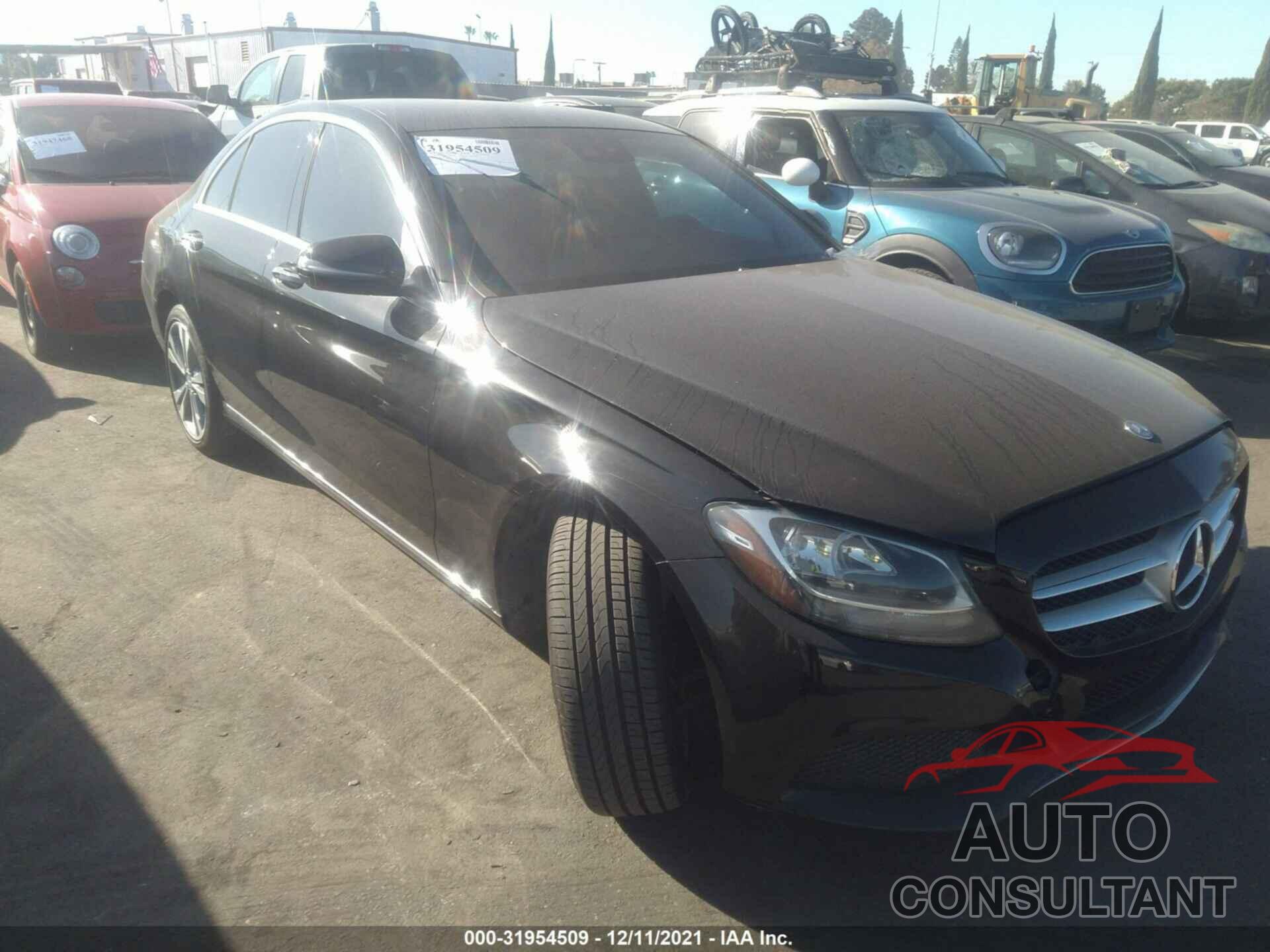 MERCEDES-BENZ C-CLASS 2016 - 55SWF4JBXGU130118