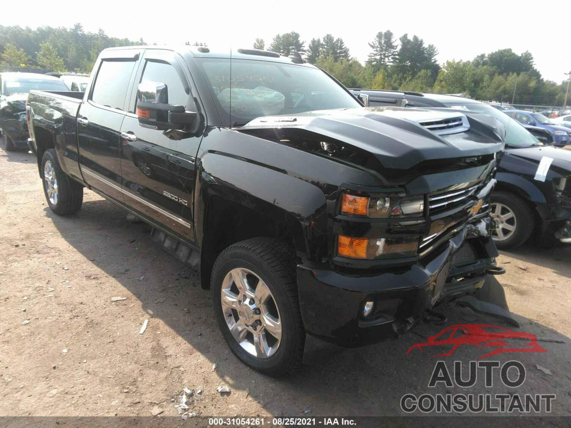 CHEVROLET SILVERADO 2500HD 2018 - 1GC1KWEY7JF210657