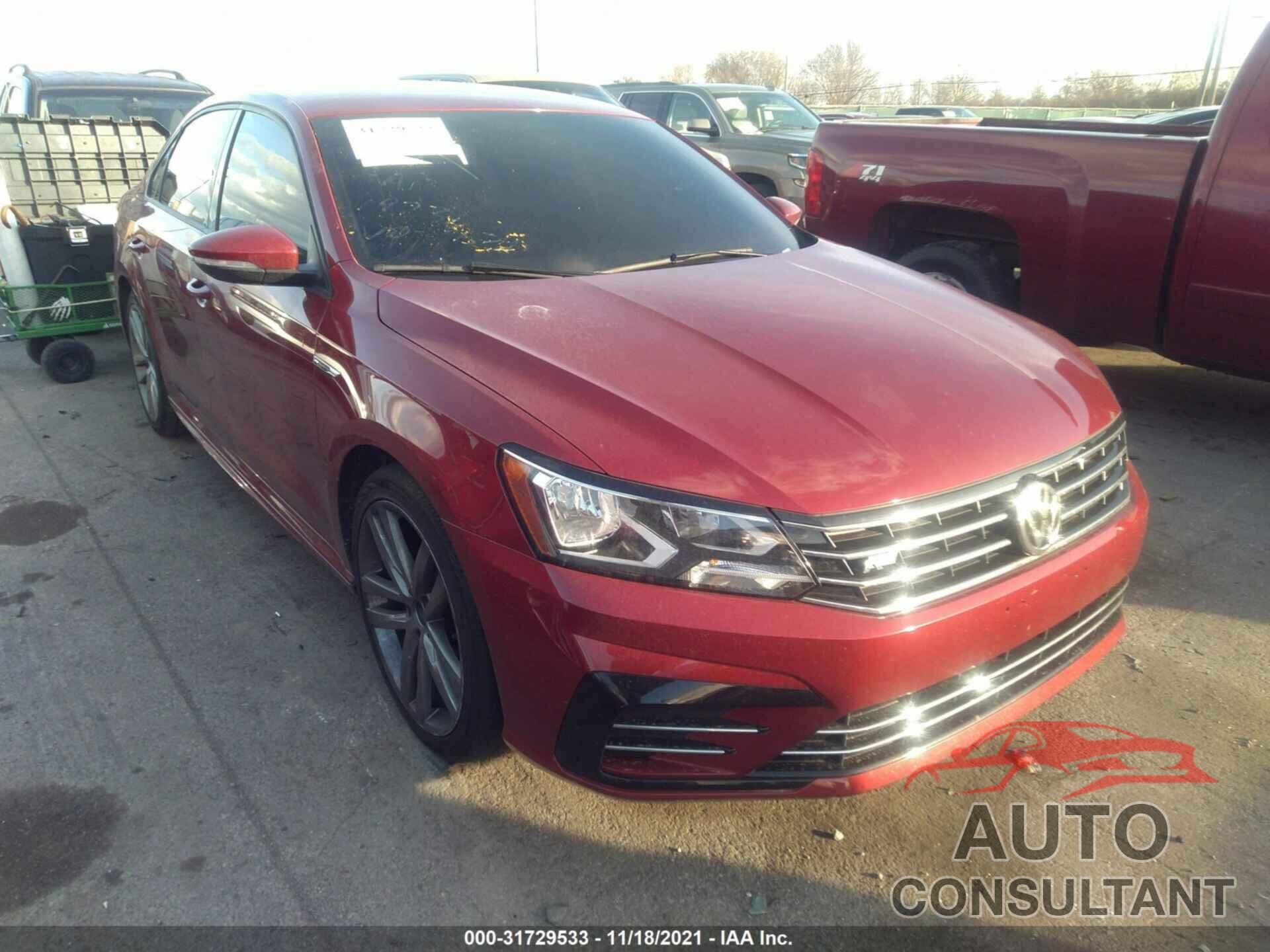 VOLKSWAGEN PASSAT 2018 - 1VWAA7A36JC046674