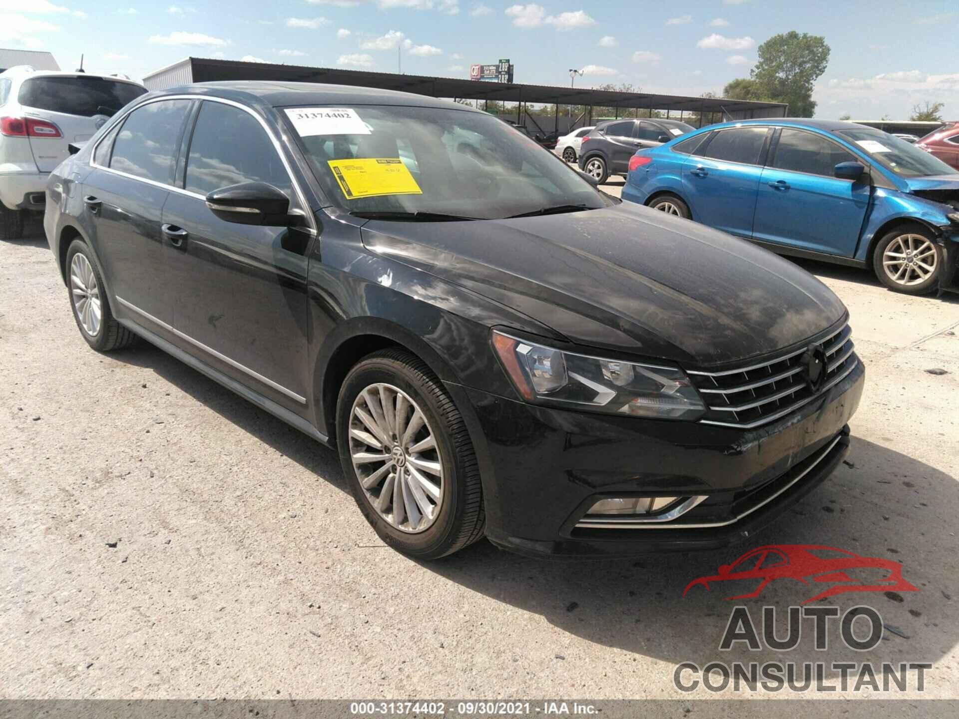 VOLKSWAGEN PASSAT 2016 - 1VWBT7A30GC003326
