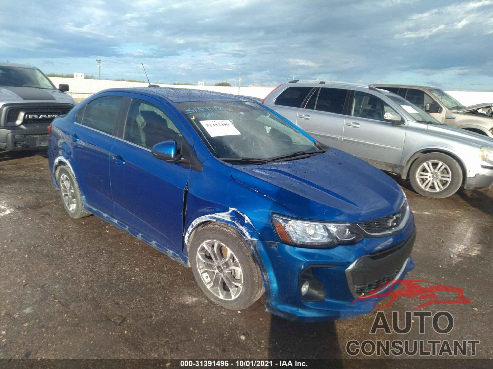 CHEVROLET SONIC 2019 - 1G1JD5SB9K4117777
