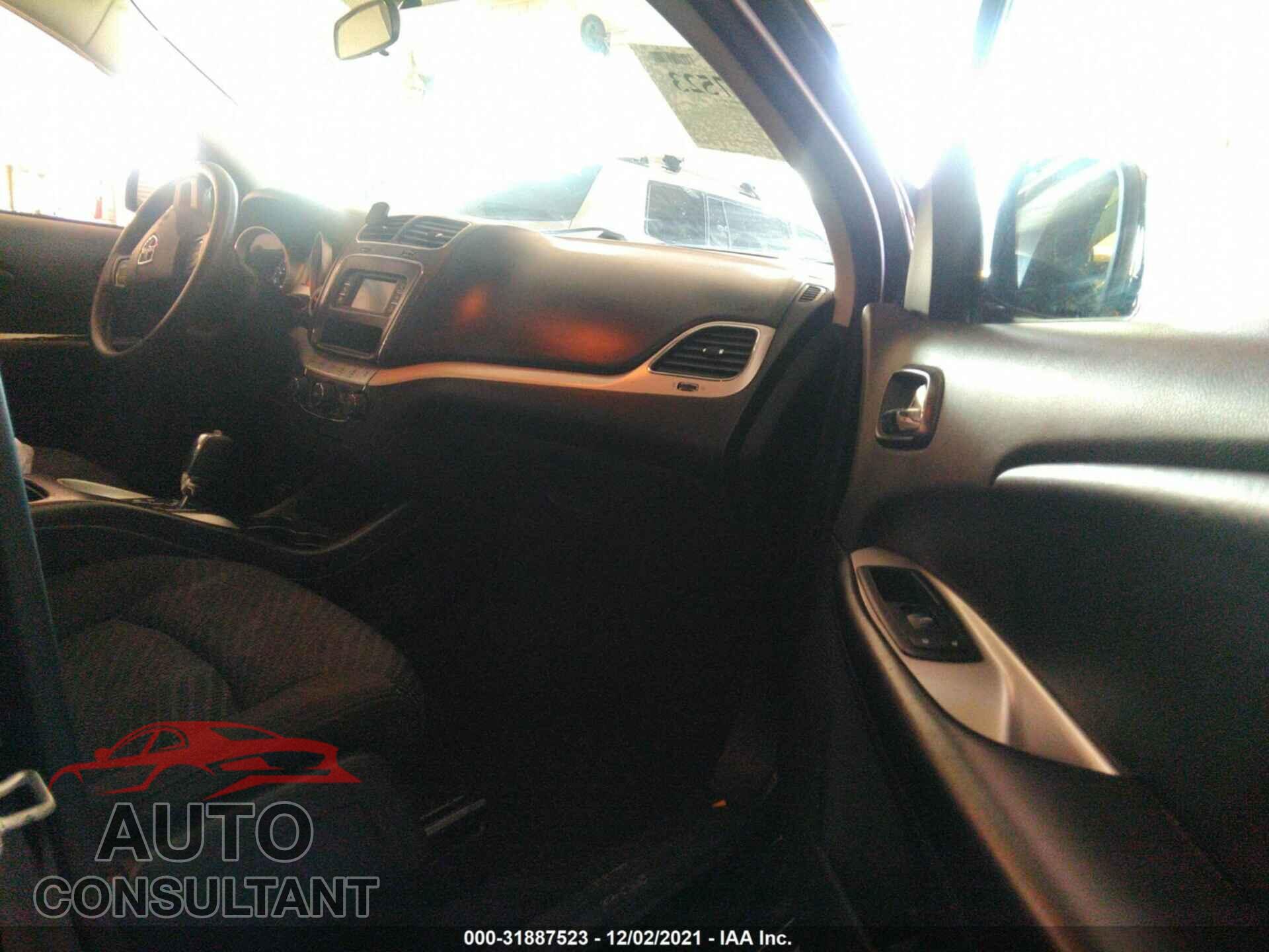 DODGE JOURNEY 2017 - 3C4PDCBG4HT537399