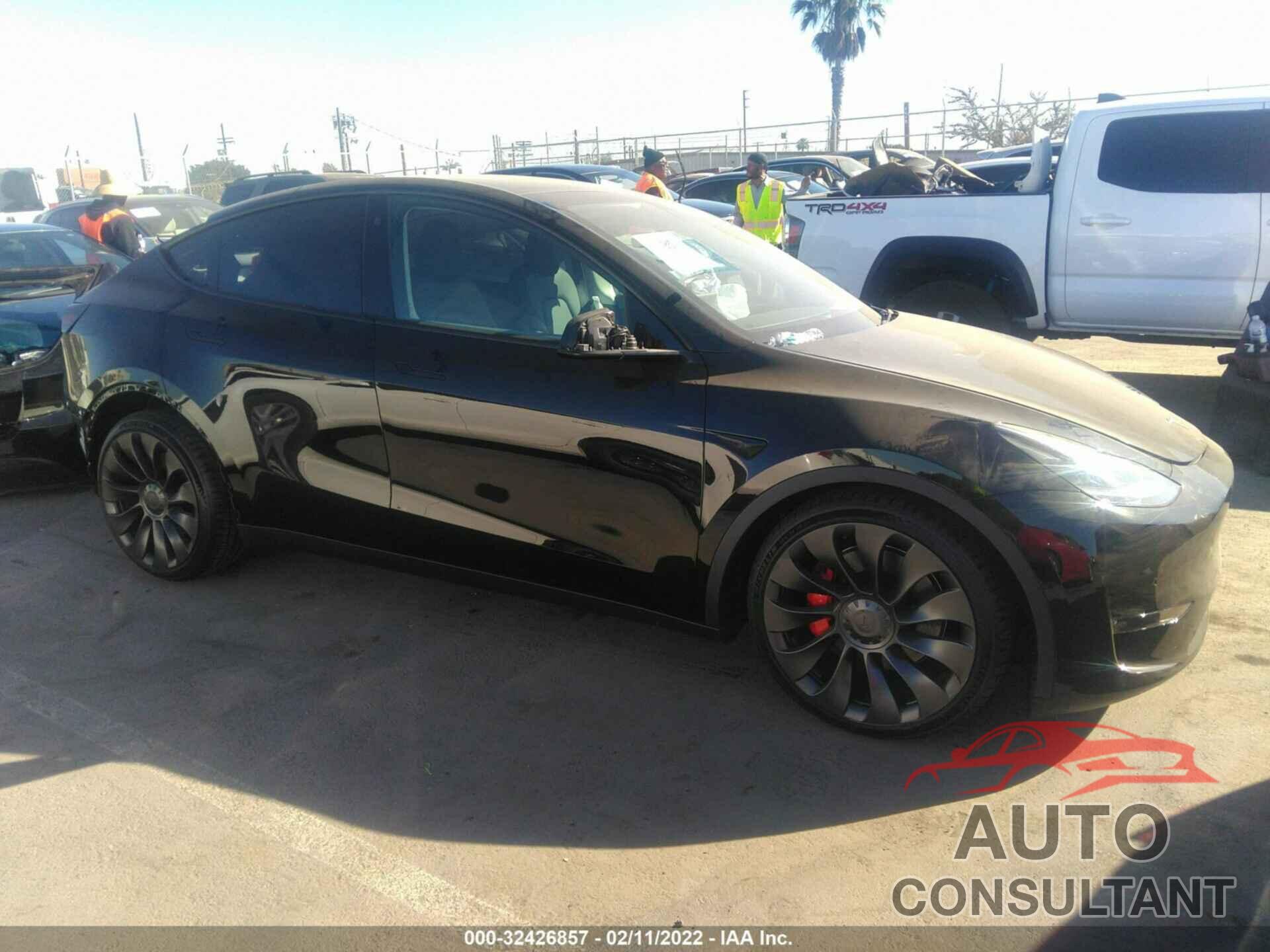 TESLA MODEL Y 2022 - 7SAYGDEF8NF336798