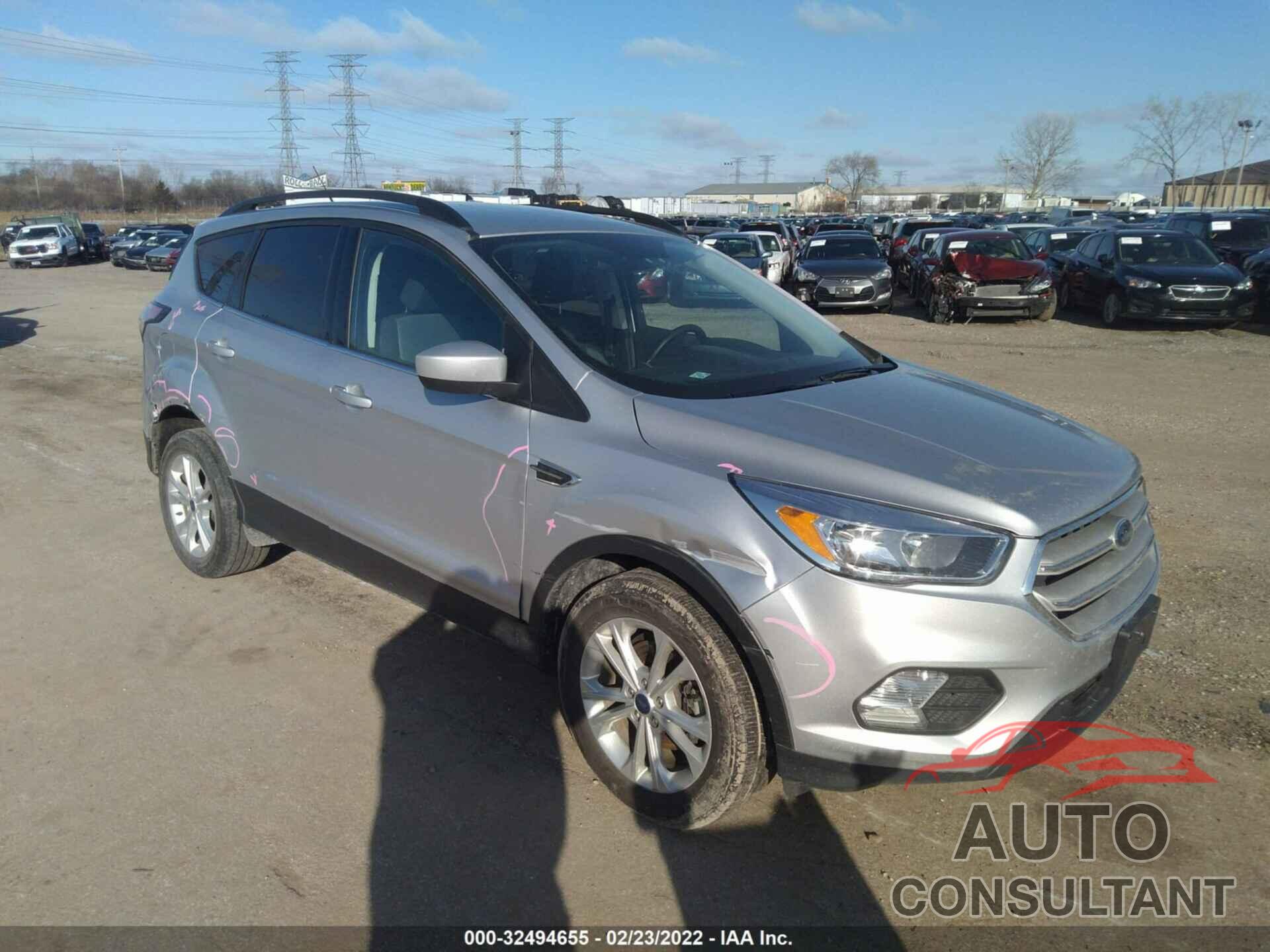 FORD ESCAPE 2018 - 1FMCU0GD1JUB28943