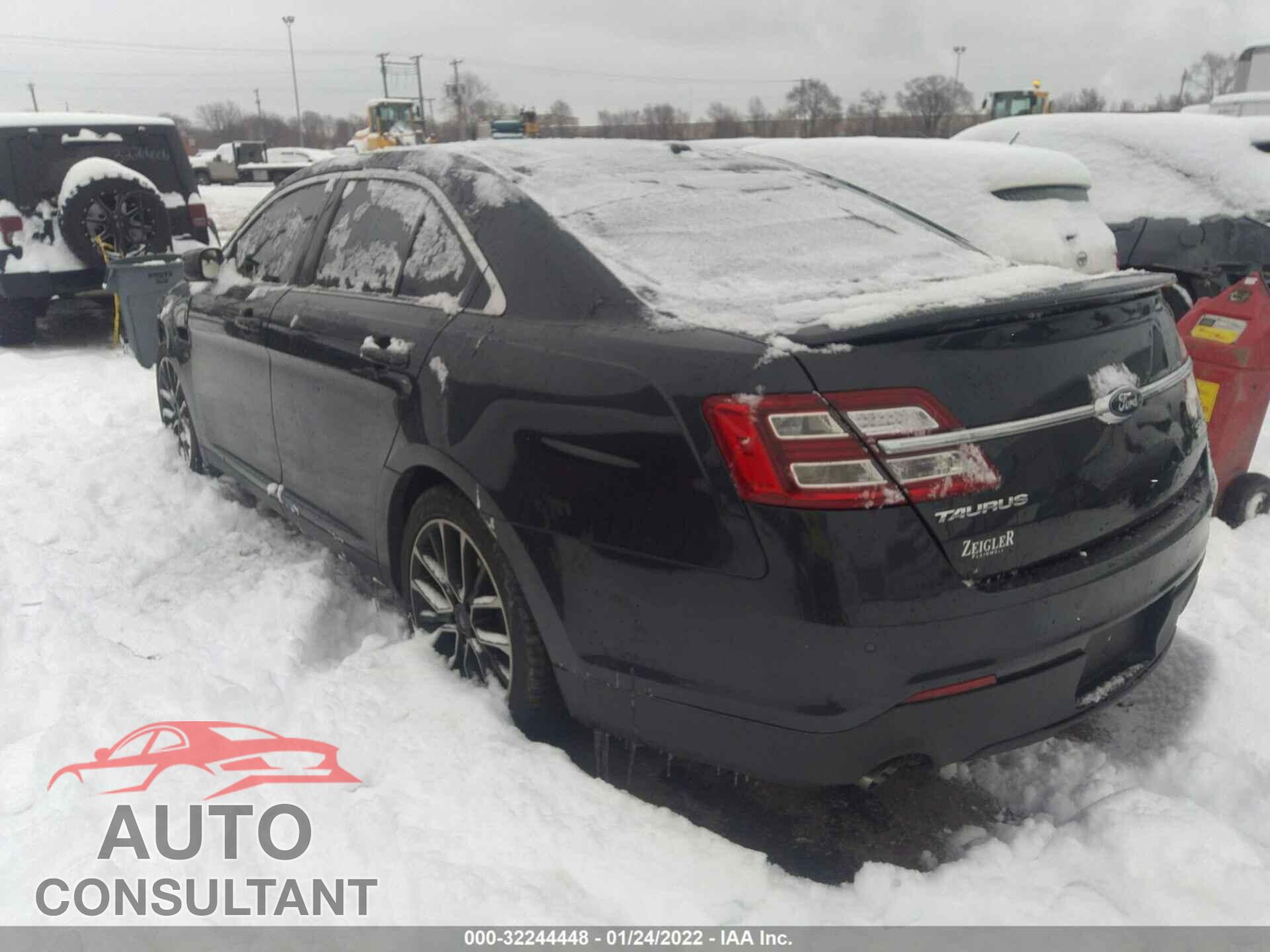 FORD TAURUS 2017 - 1FAHP2KT5HG146078