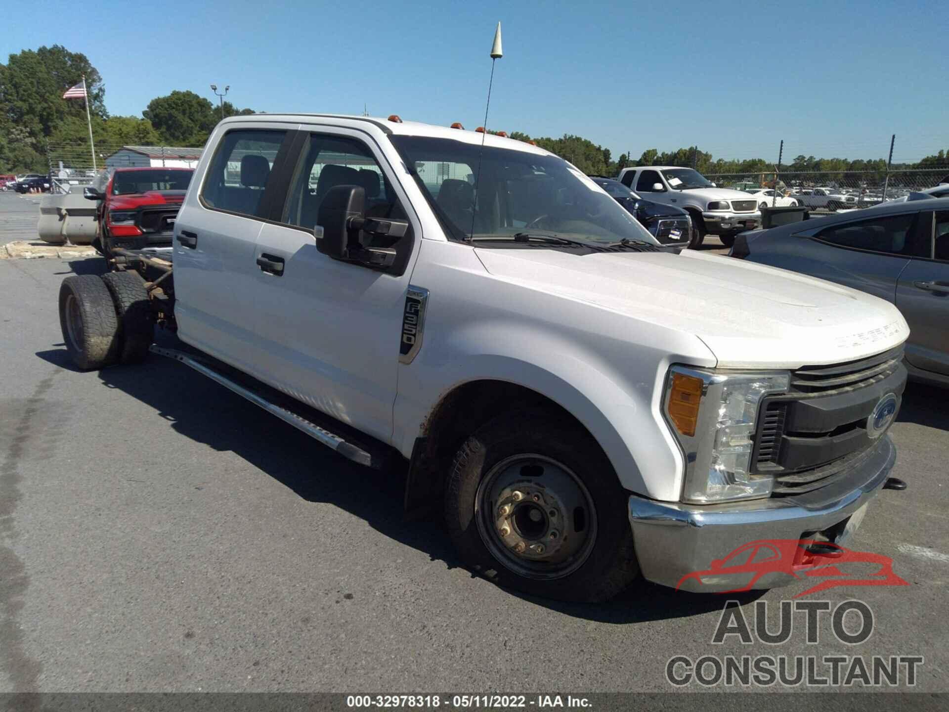 FORD SUPER DUTY F-350 DRW 2017 - 1FD8W3G6XHEC55908