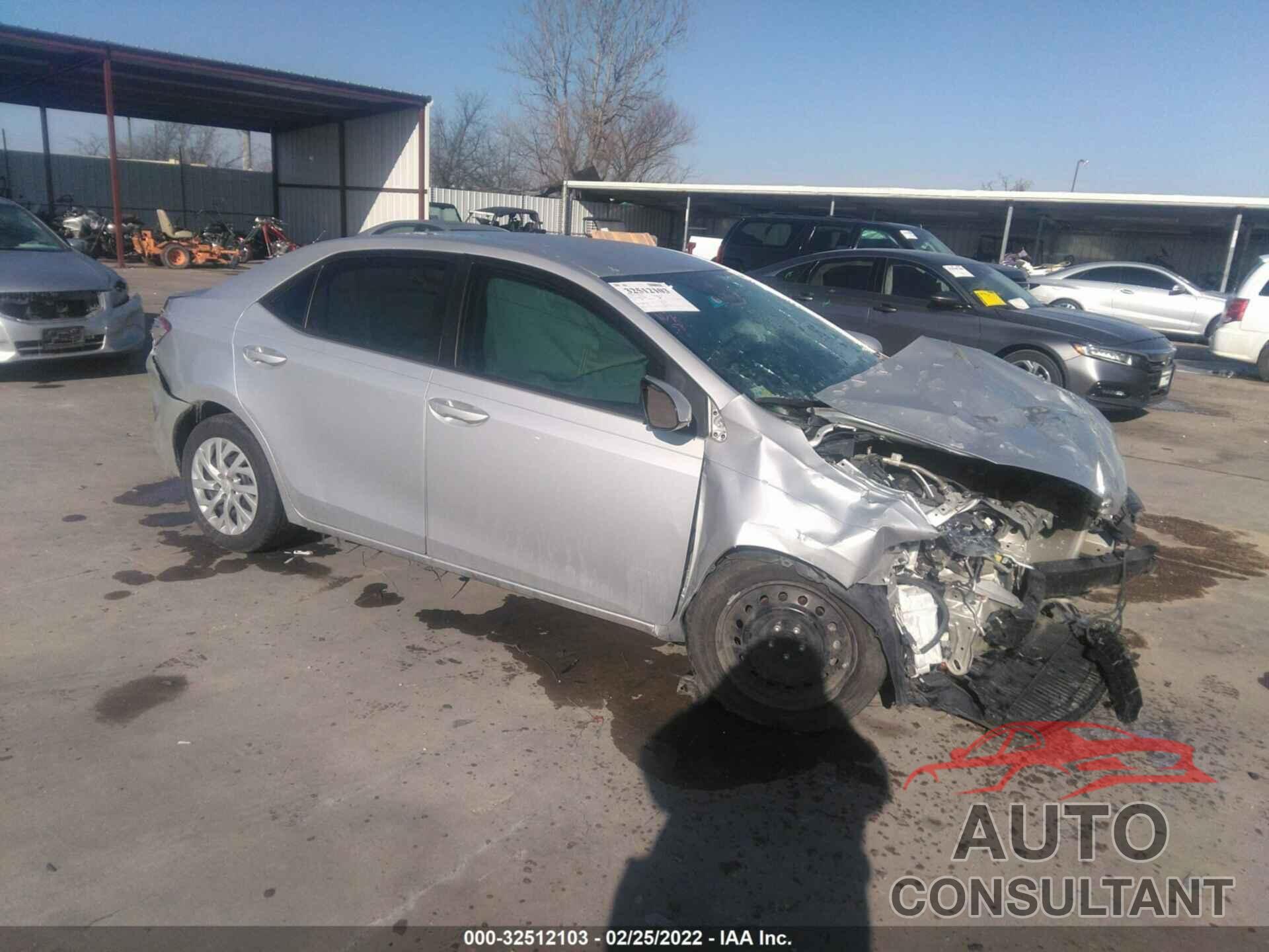 TOYOTA COROLLA 2018 - 5YFBURHE7JP784668