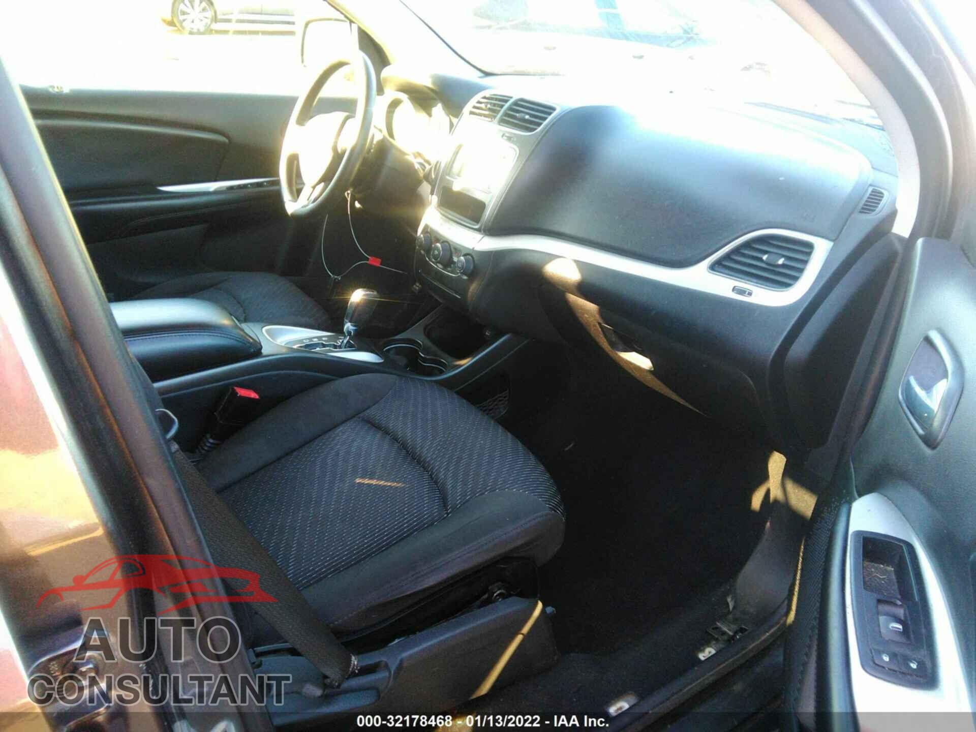 DODGE JOURNEY 2017 - 3C4PDCBG7HT515932