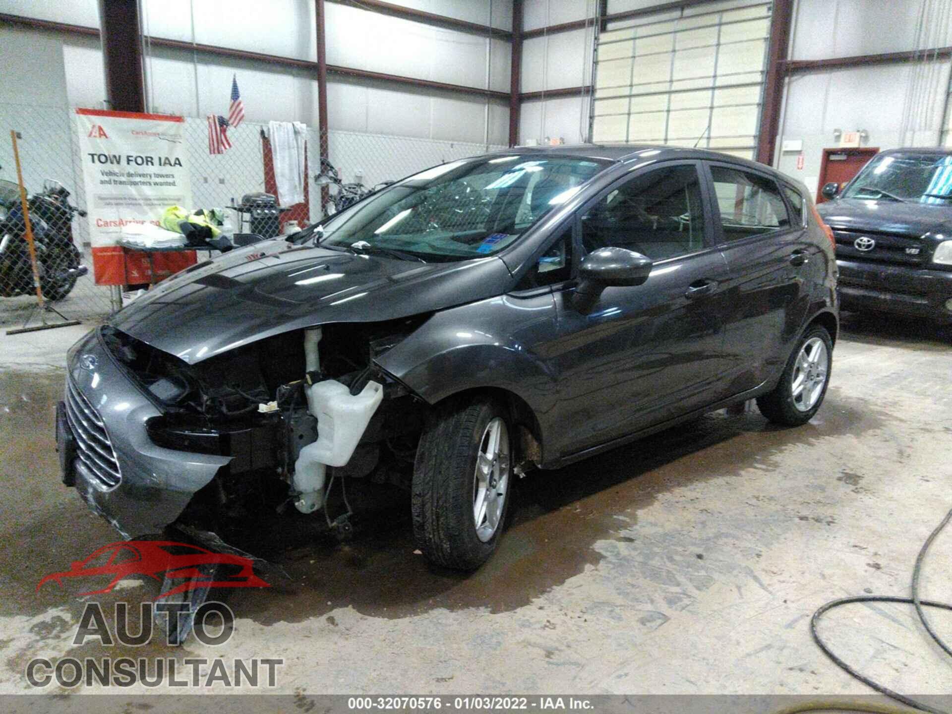 FORD FIESTA 2017 - 3FADP4EJ9HM118827