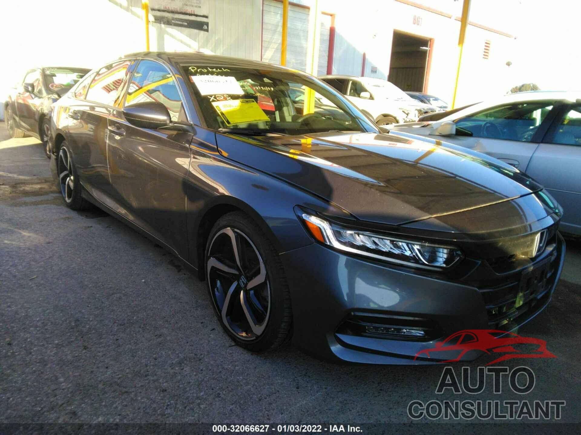 HONDA ACCORD SEDAN 2018 - 1HGCV2F33JA015097