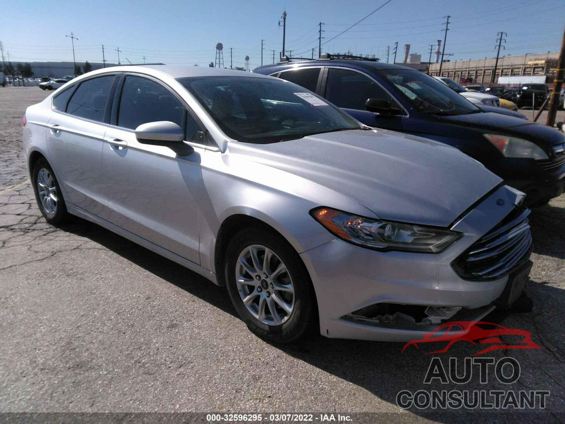 FORD FUSION 2017 - 3FA6P0G71HR201447