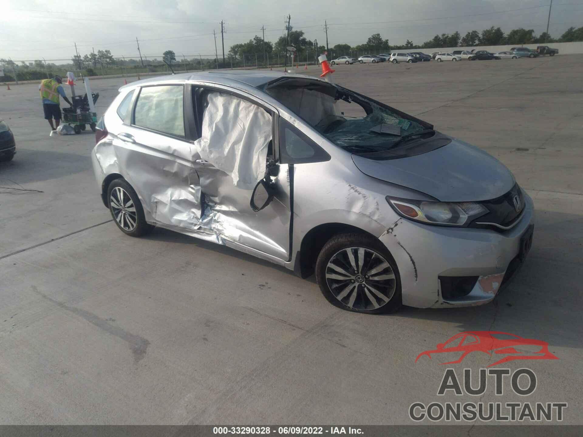 HONDA FIT 2016 - JHMGK5H72GX040412