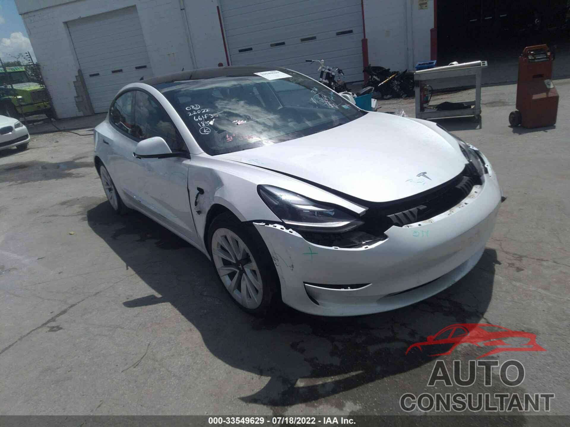 TESLA MODEL 3 2022 - 5YJ3E1EB6NF107612
