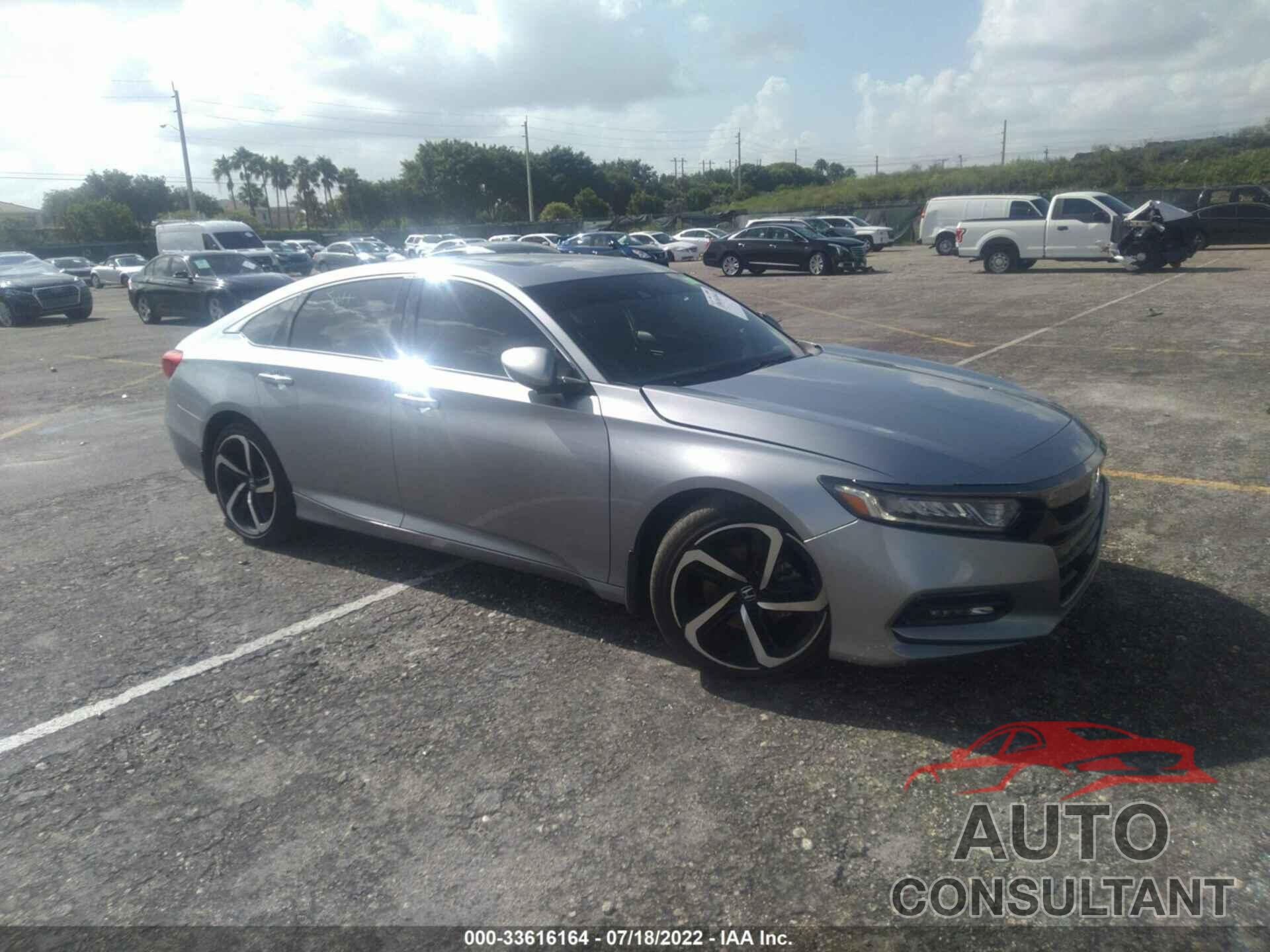 HONDA ACCORD SEDAN 2018 - 1HGCV2F32JA051296