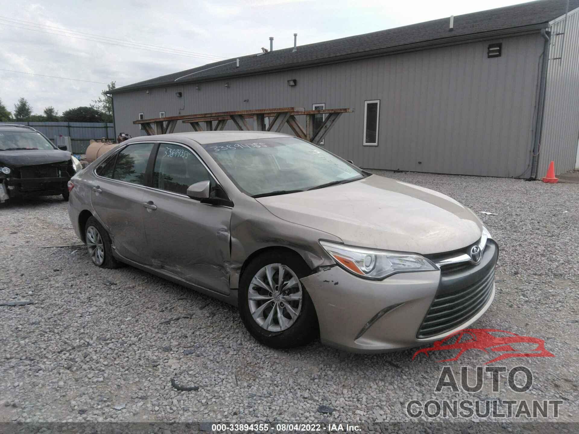 TOYOTA CAMRY 2016 - 4T4BF1FK1GR532433