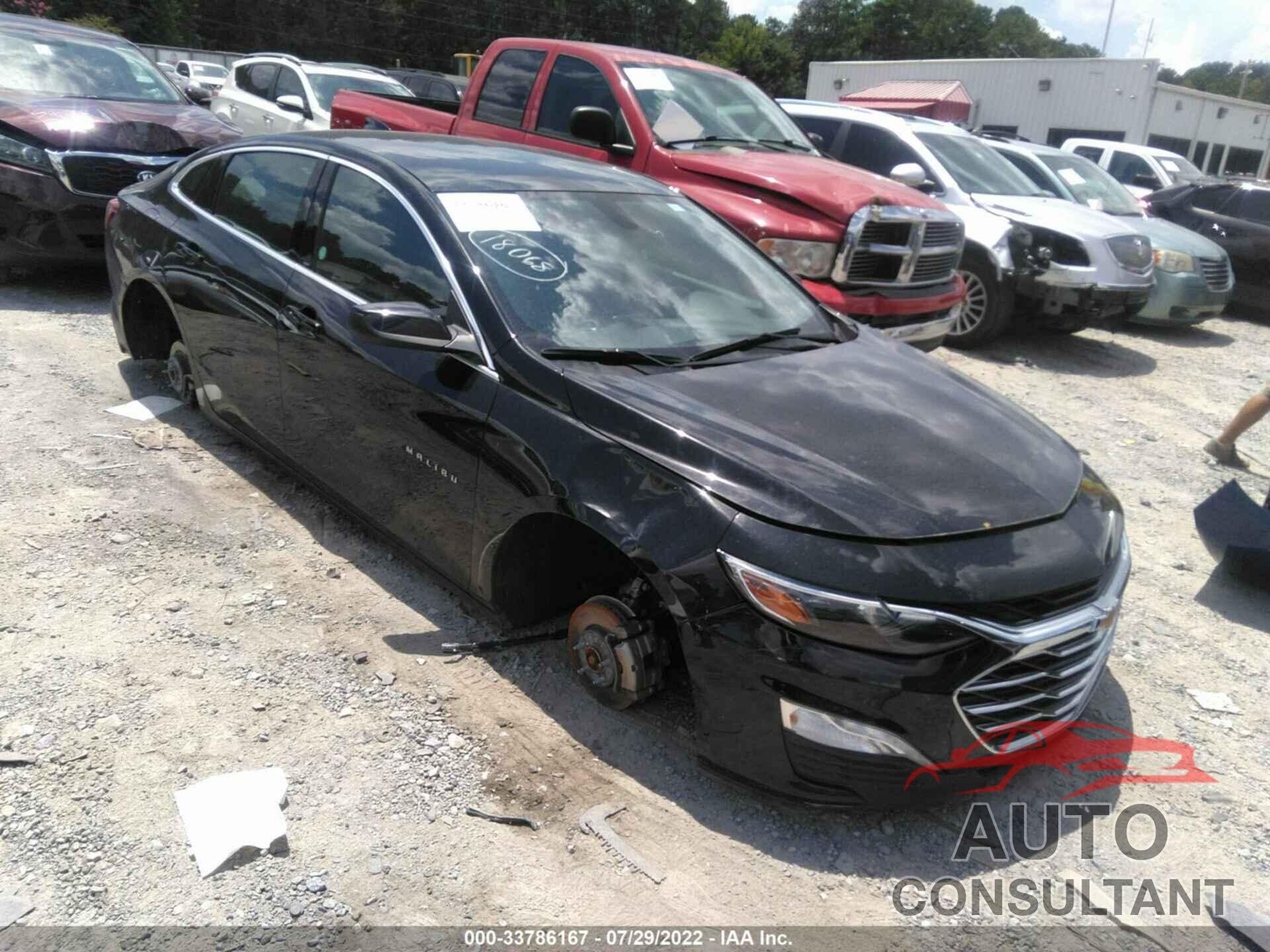 CHEVROLET MALIBU 2021 - 1G1ZD5ST3MF065811