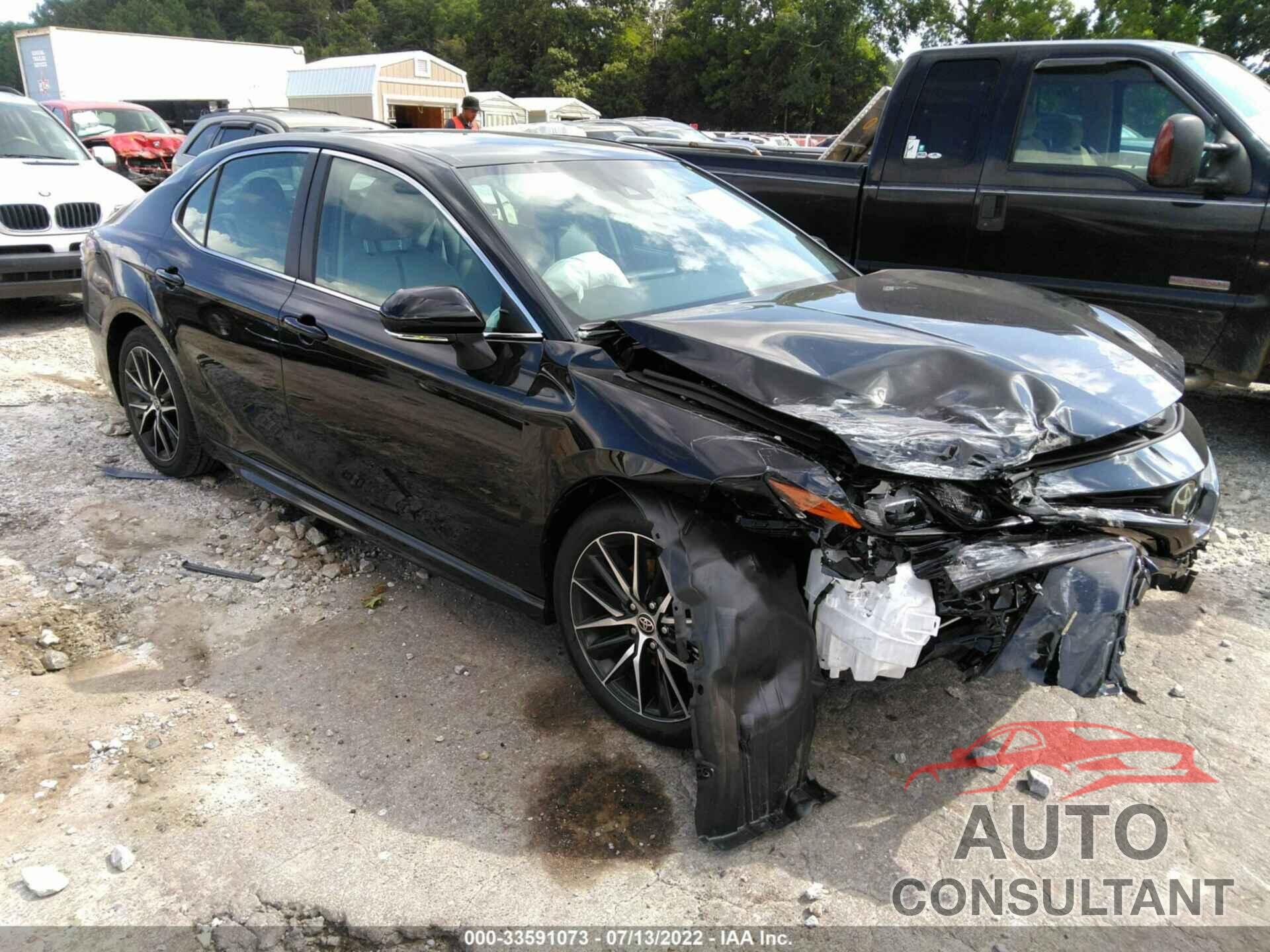 TOYOTA CAMRY 2022 - 4T1T11AK6NU706708