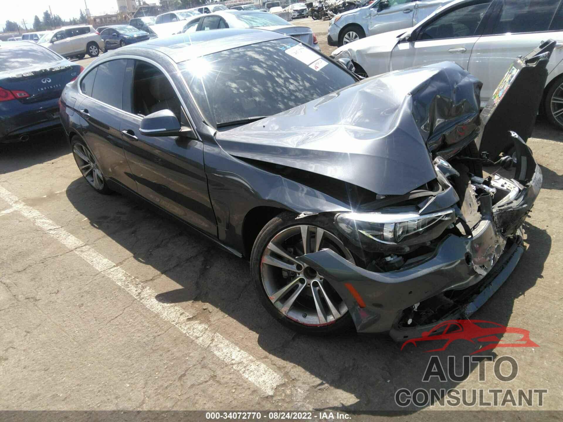 BMW 4 SERIES 2018 - WBA4J1C56JBG77152