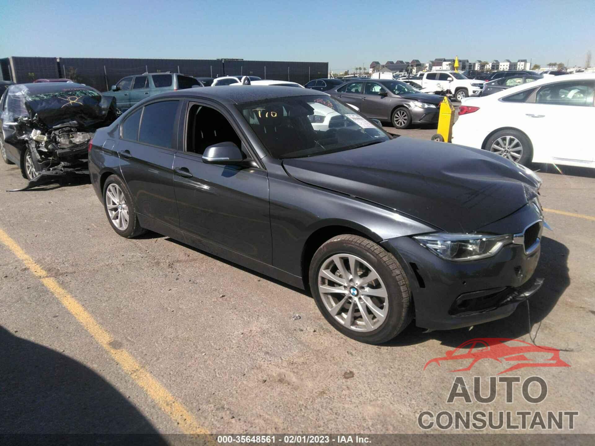 BMW 3 SERIES 2017 - WBA8E1G36HNU18651