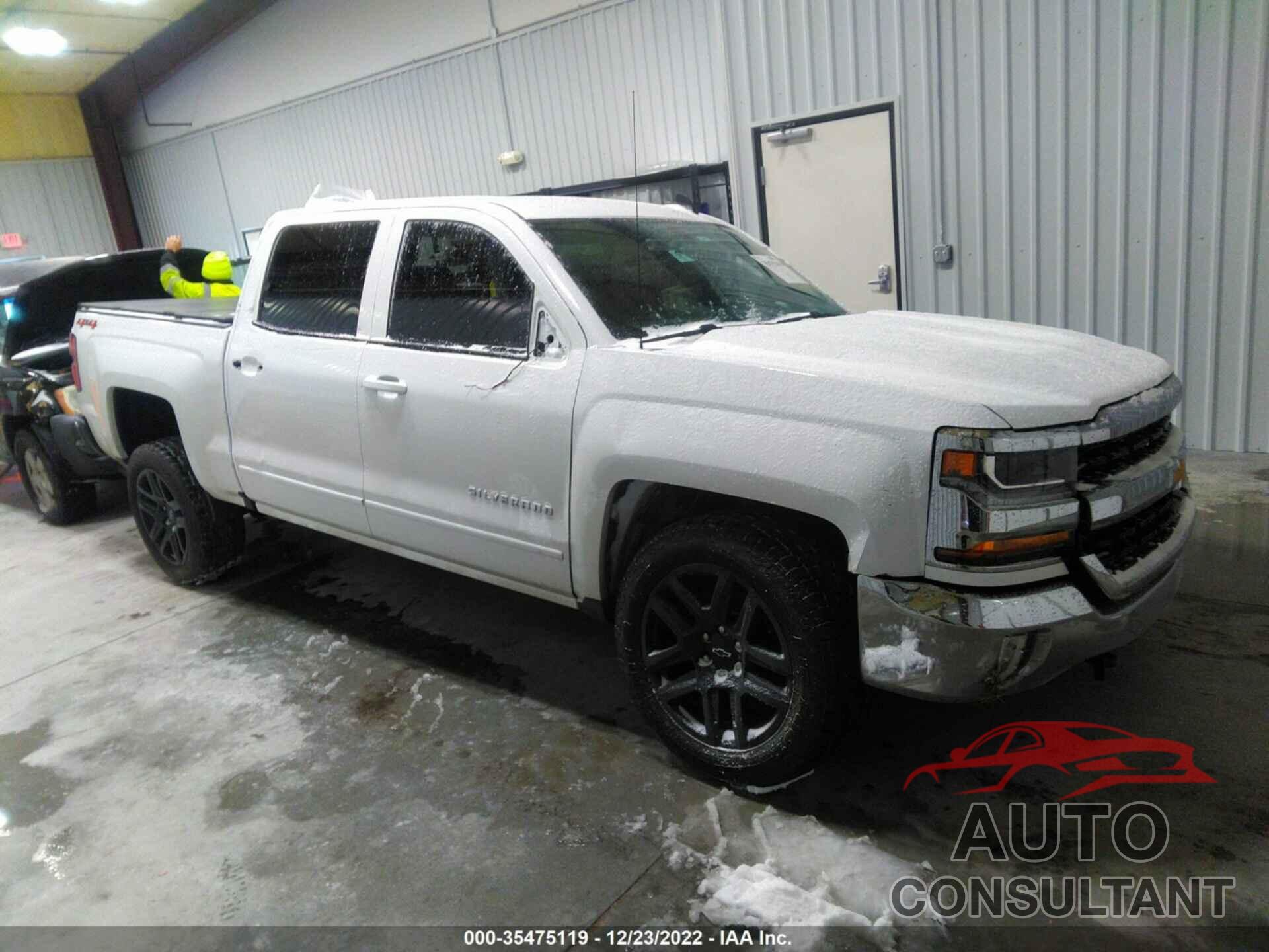 CHEVROLET SILVERADO 1500 2018 - 3GCUKREC7JG586695