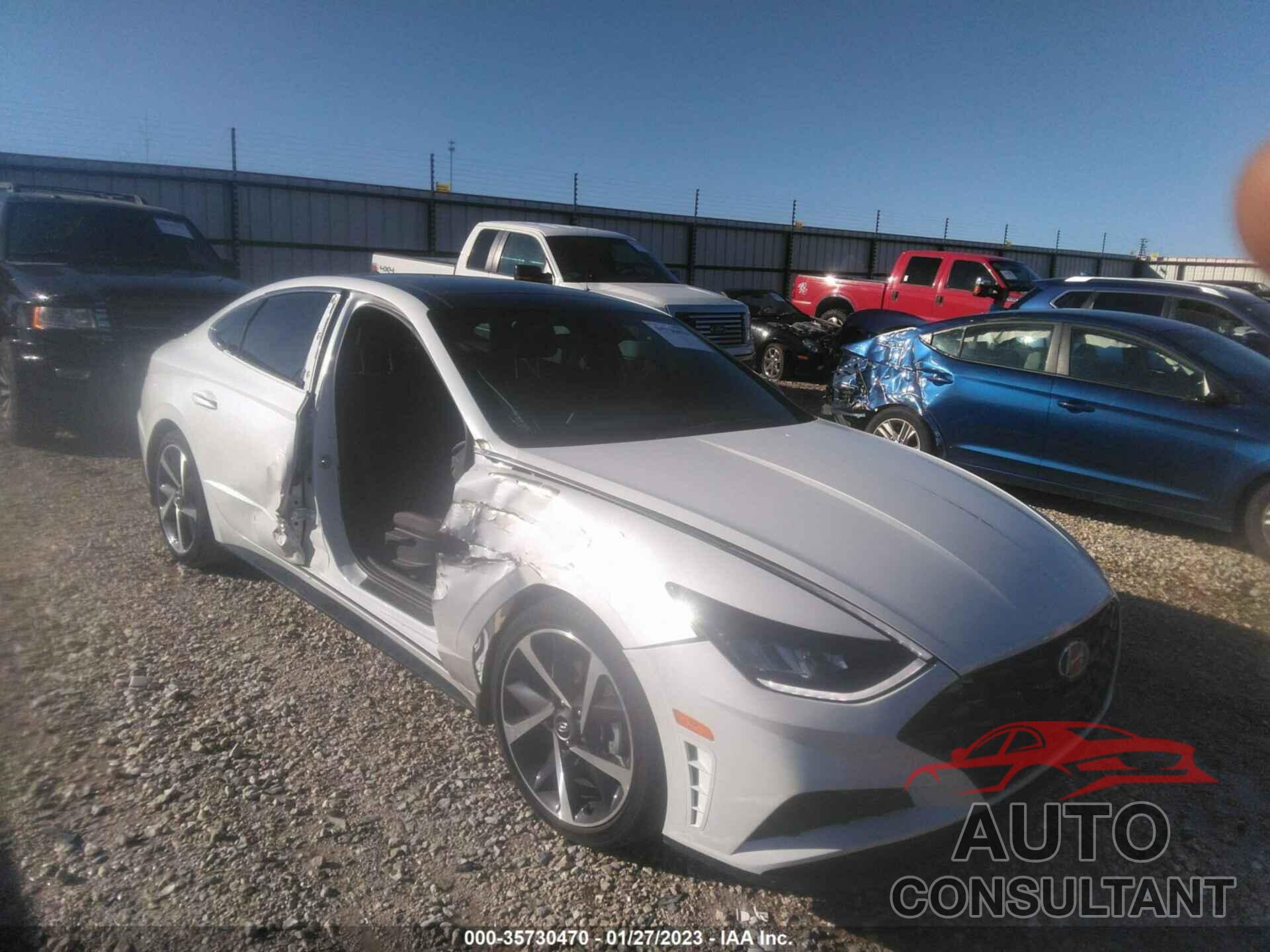 HYUNDAI SONATA 2022 - 5NPEJ4J24NH137835
