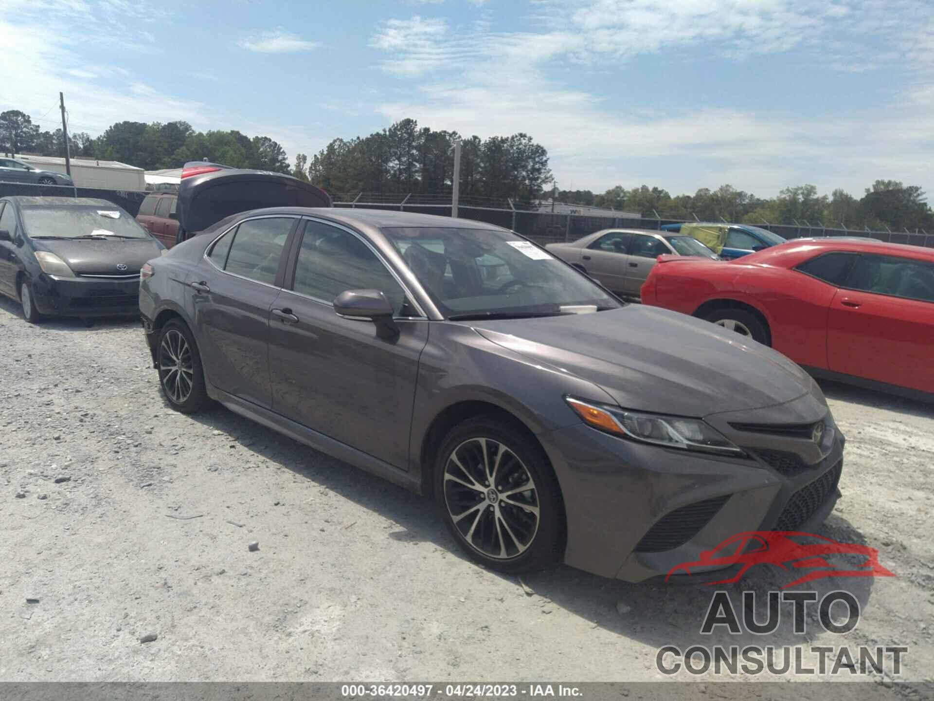 TOYOTA CAMRY 2020 - 4T1M11AK3LU326128