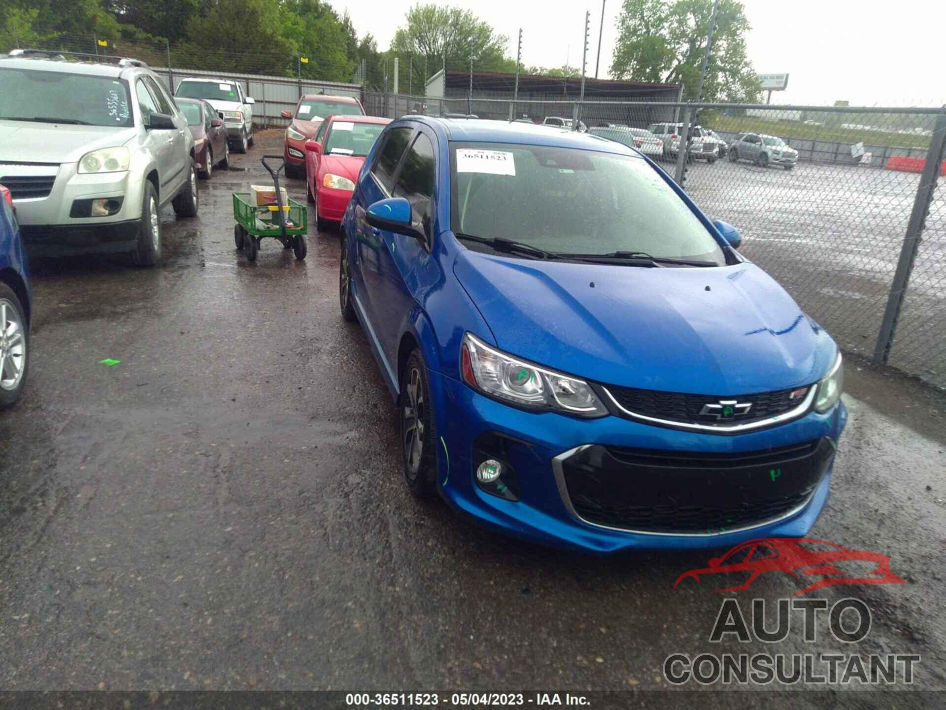 CHEVROLET SONIC 2018 - 1G1JD6SB7J4104854