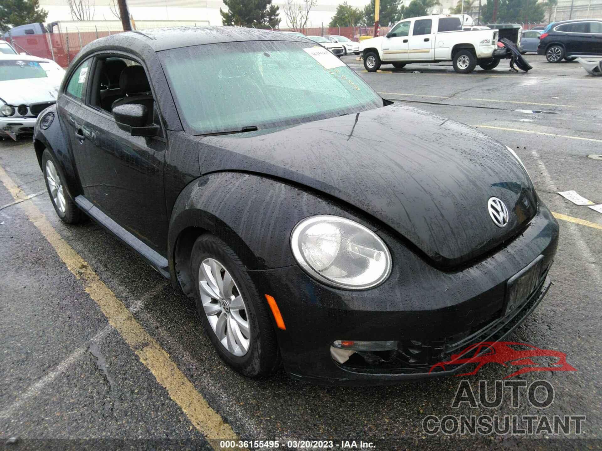 VOLKSWAGEN BEETLE COUPE 2015 - 3VWF17ATXFM603114