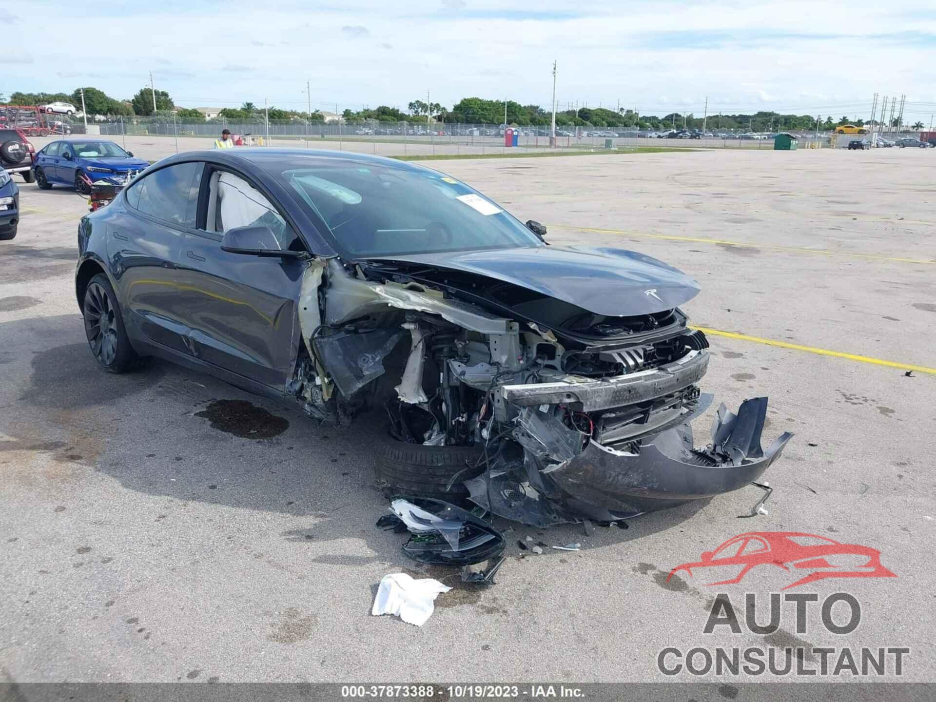 TESLA MODEL 3 2023 - 5YJ3E1EC5PF603304