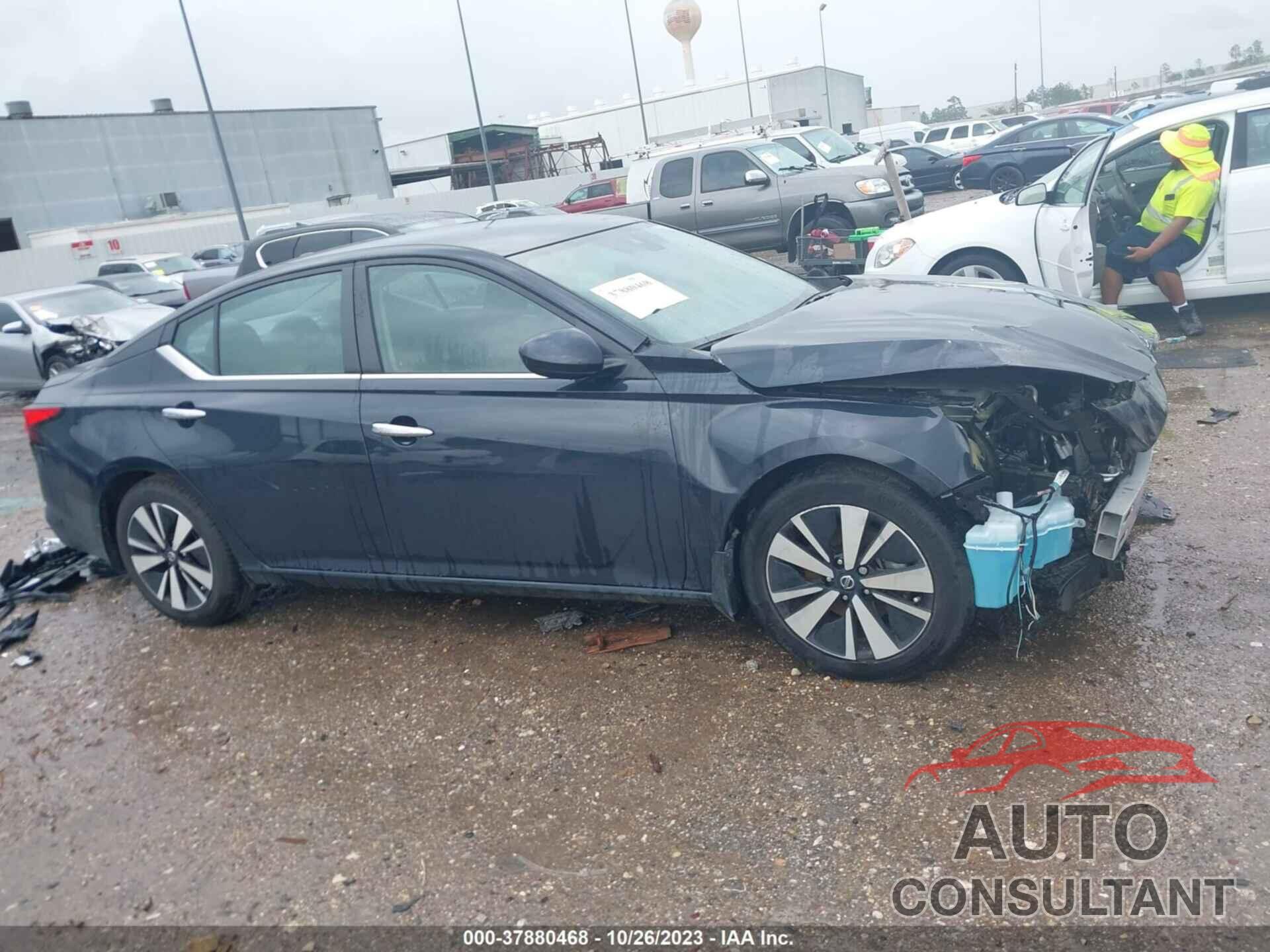 NISSAN ALTIMA 2022 - 1N4BL4DV3NN371800