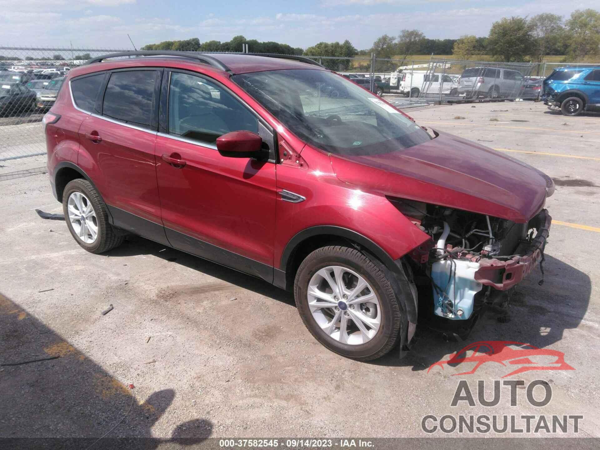 FORD ESCAPE 2018 - 1FMCU9GD3JUD20711