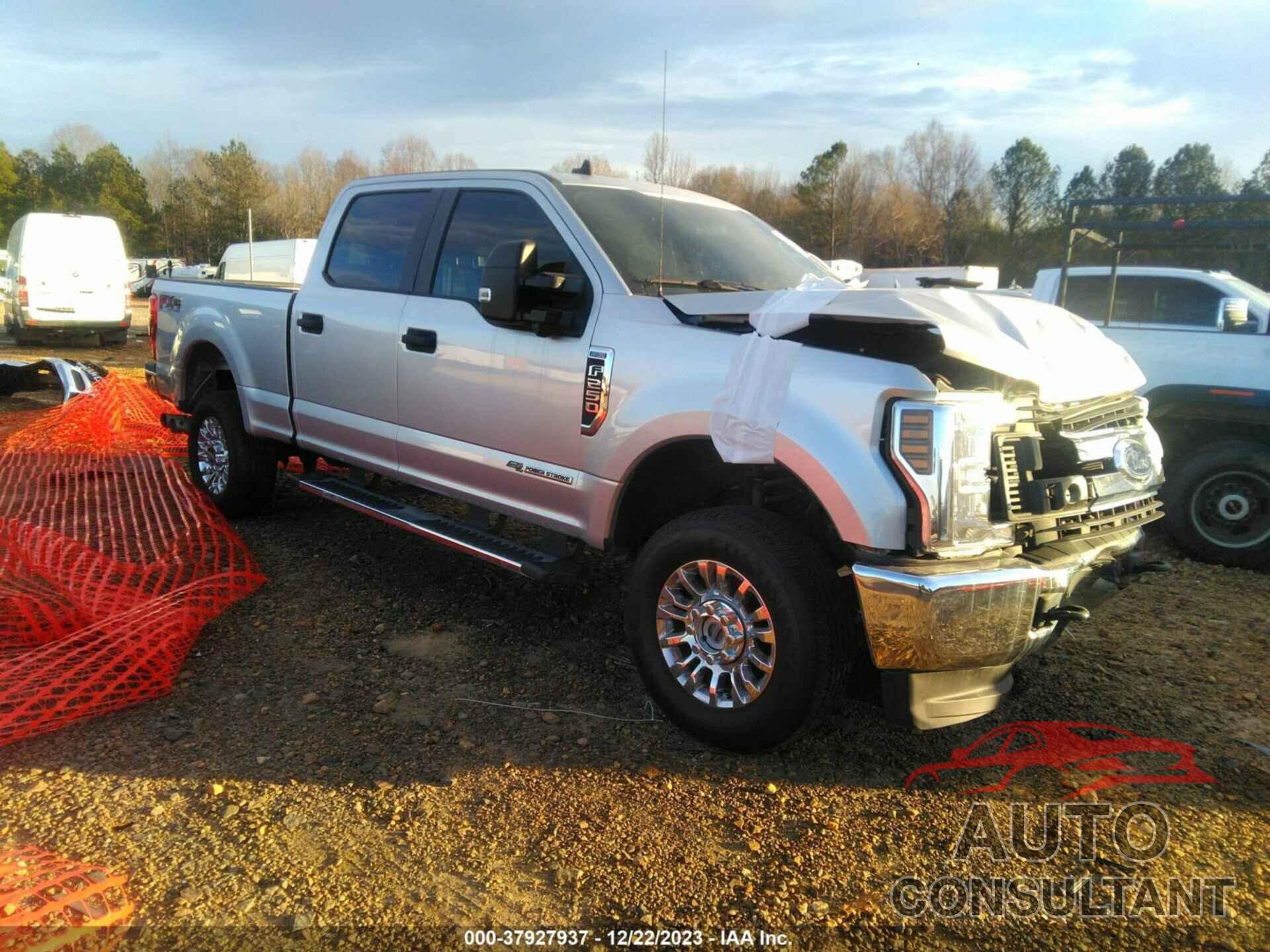 FORD SUPER DUTY F-250 SRW 2019 - 1FT7W2BT0KEG83940