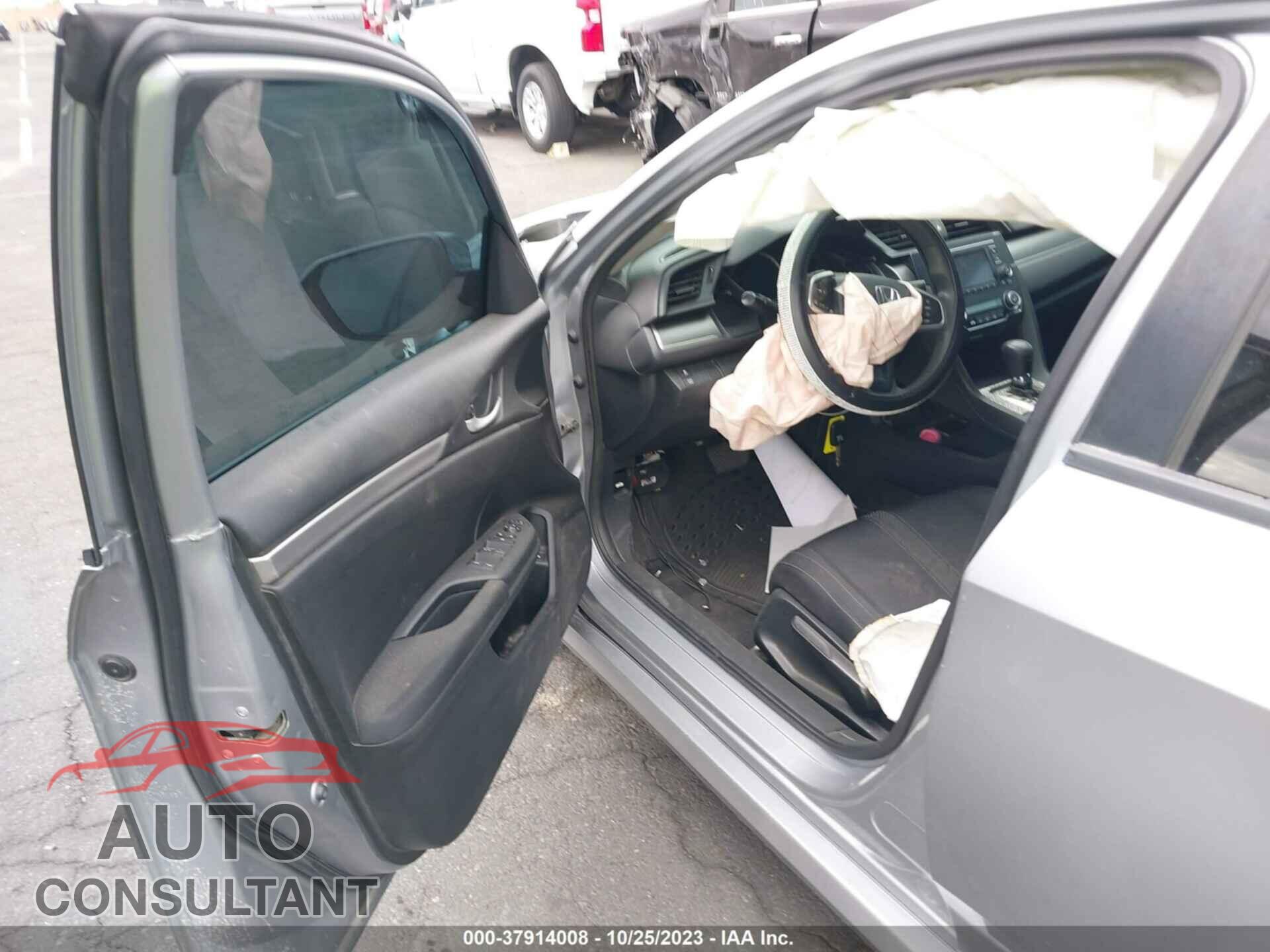 HONDA CIVIC SEDAN 2017 - 2HGFC2F58HH508323