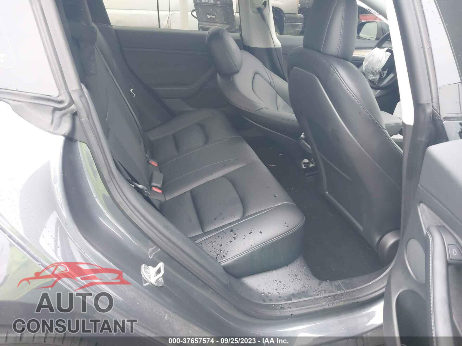 TESLA MODEL 3 2023 - 5YJ3E1EC4PF411632