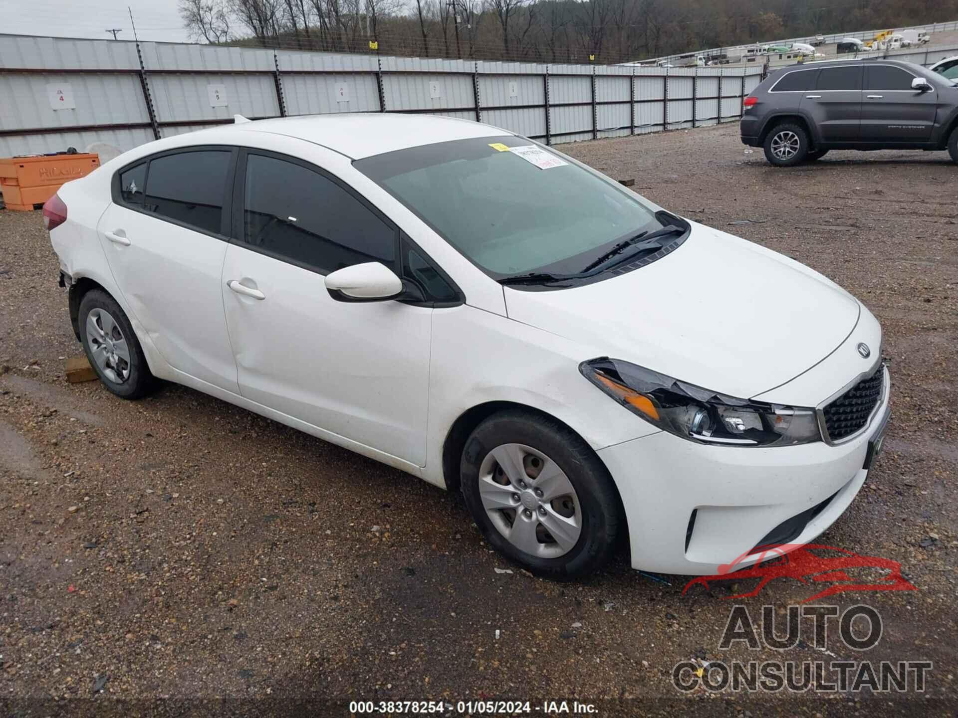 KIA FORTE 2018 - 3KPFK4A7XJE242553