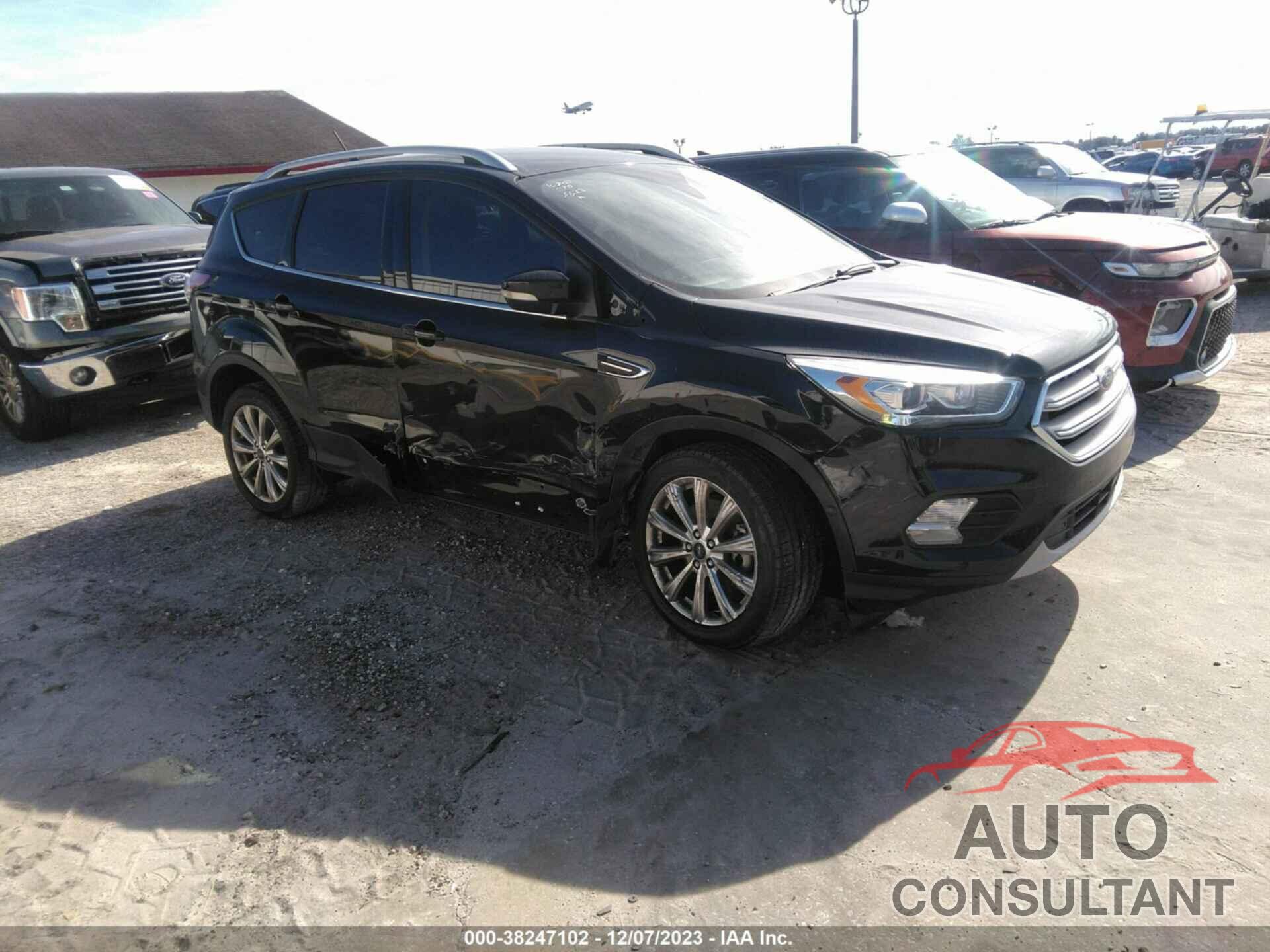 FORD ESCAPE 2018 - 1FMCU0J94JUB36622