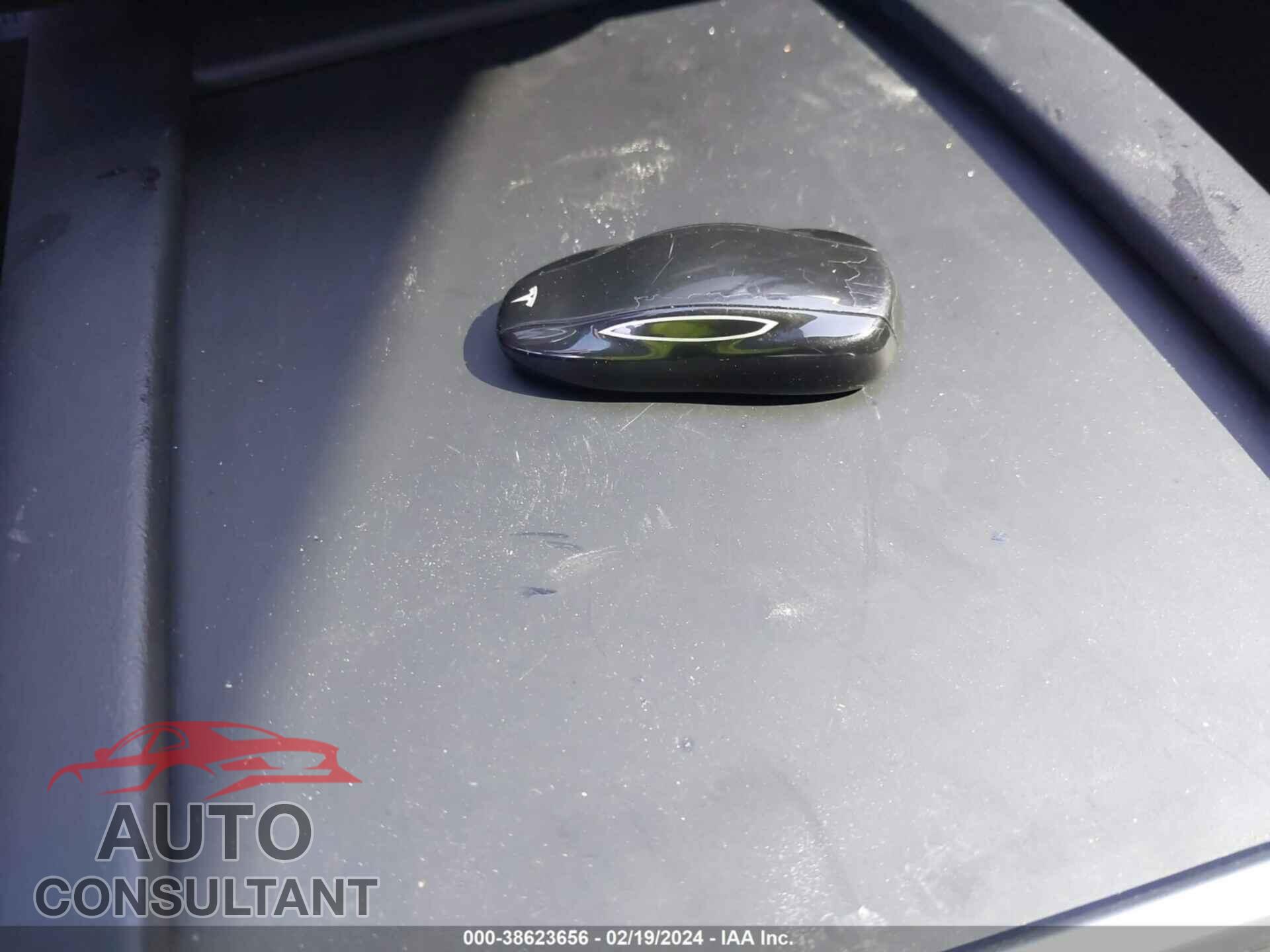 TESLA MODEL S 2017 - 5YJSA1E29HF190853