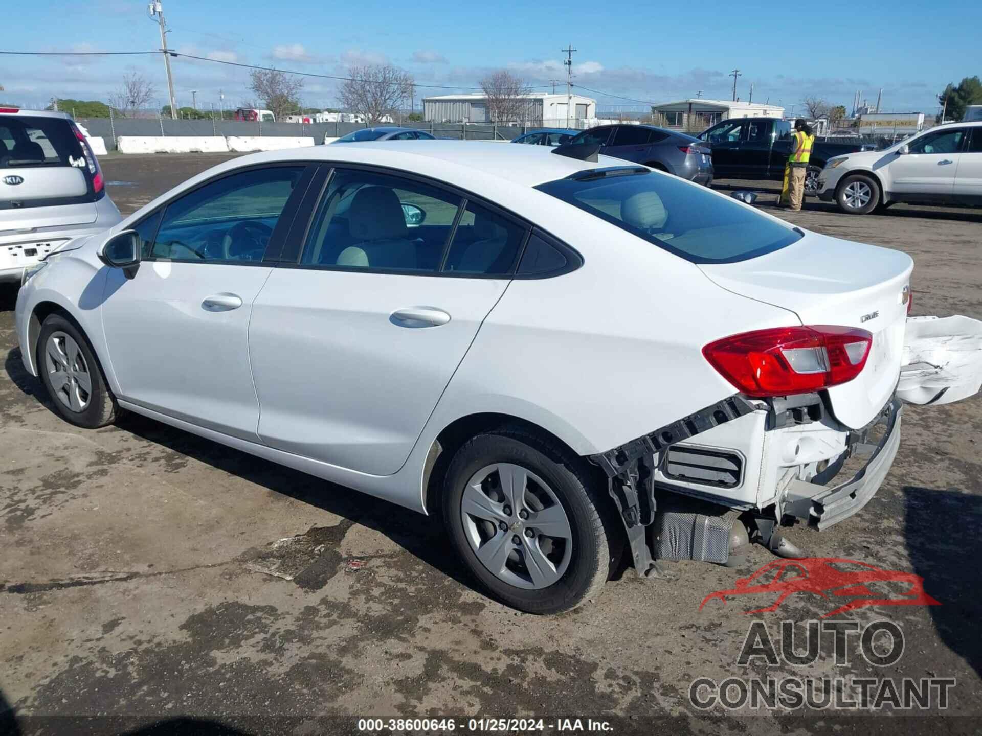 CHEVROLET CRUZE 2018 - 1G1BC5SM4J7145122