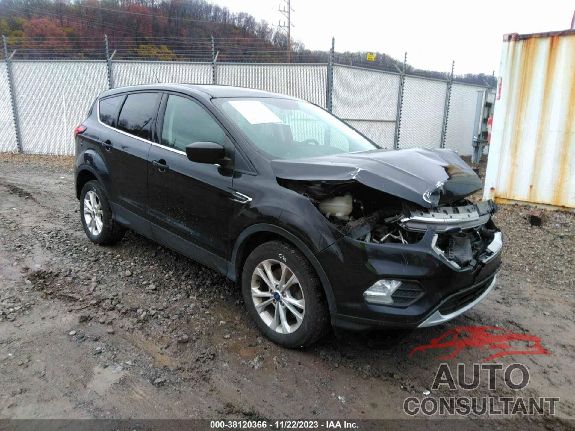 FORD ESCAPE 2019 - 1FMCU9GD3KUB52201