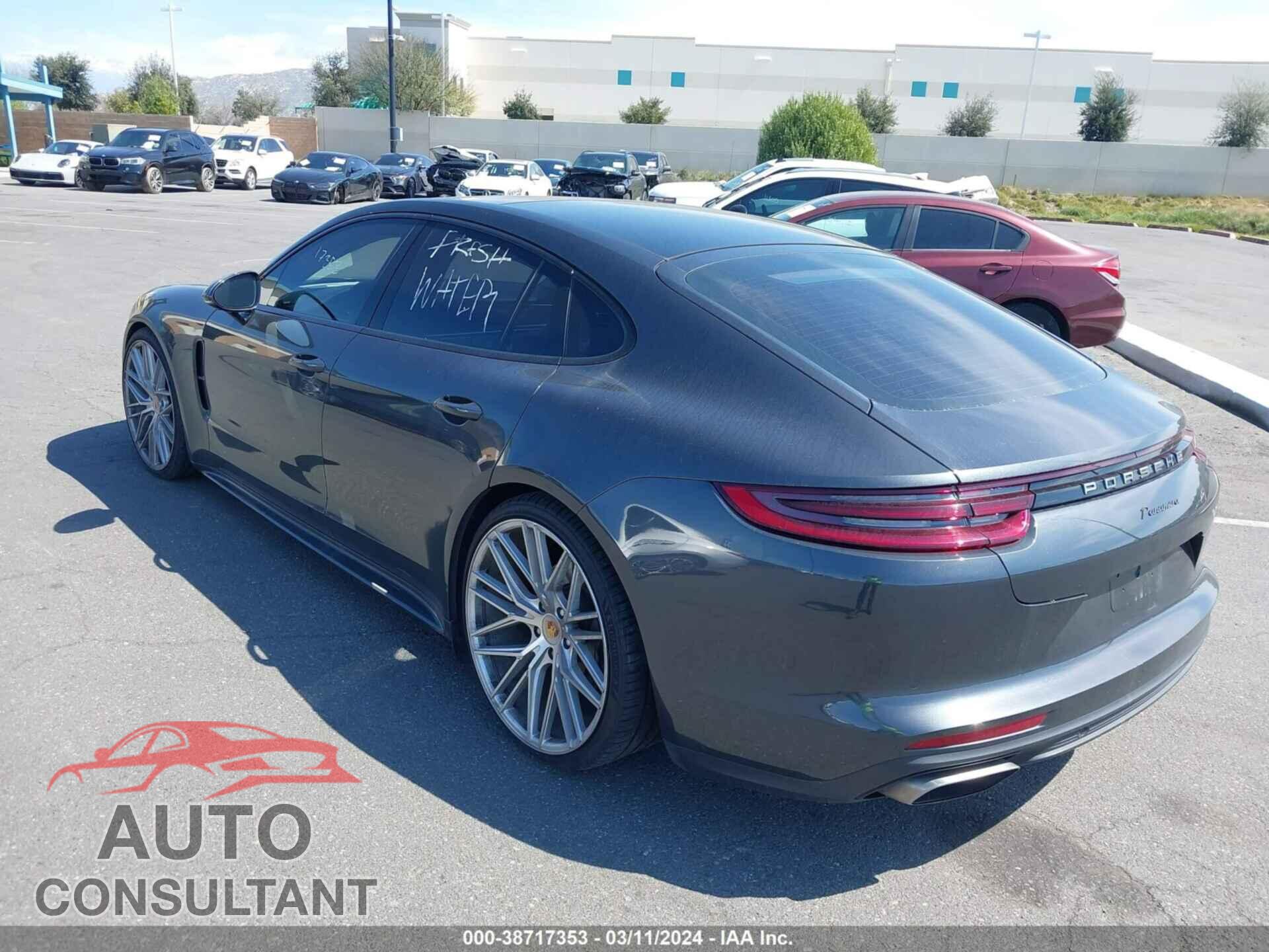 PORSCHE PANAMERA 2017 - WP0AA2A72HL101091
