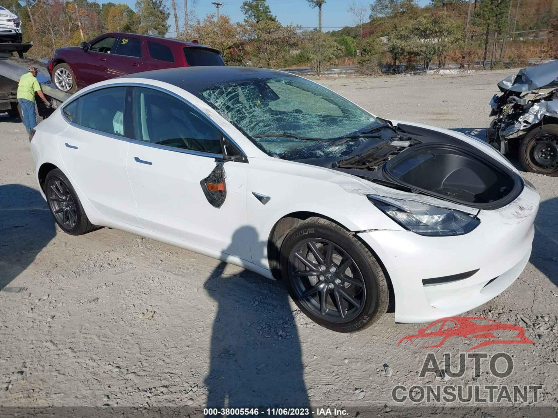 TESLA MODEL 3 2019 - 5YJ3E1EAXKF484723