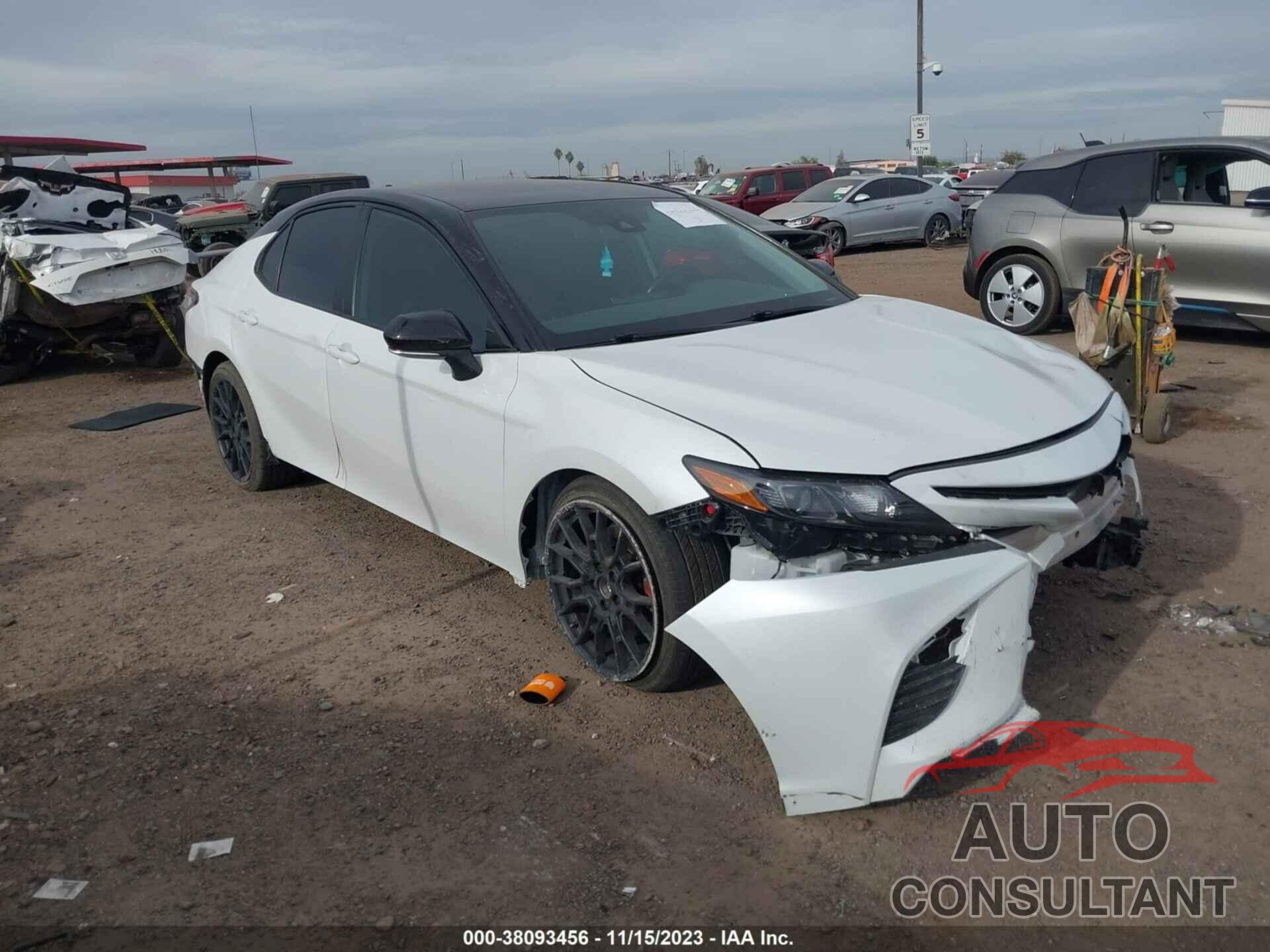 TOYOTA CAMRY 2022 - 4T1KZ1AK4NU065353