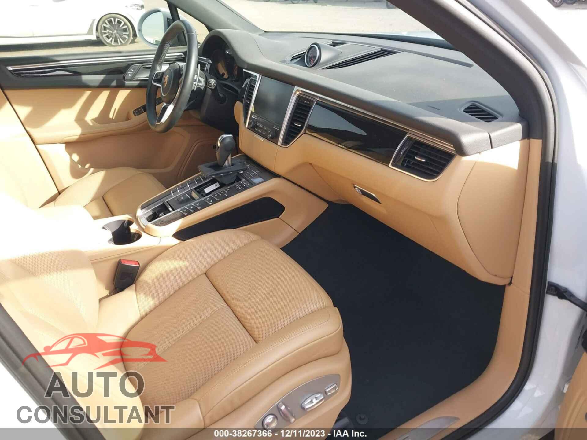 PORSCHE MACAN 2018 - WP1AB2A55JLB35218