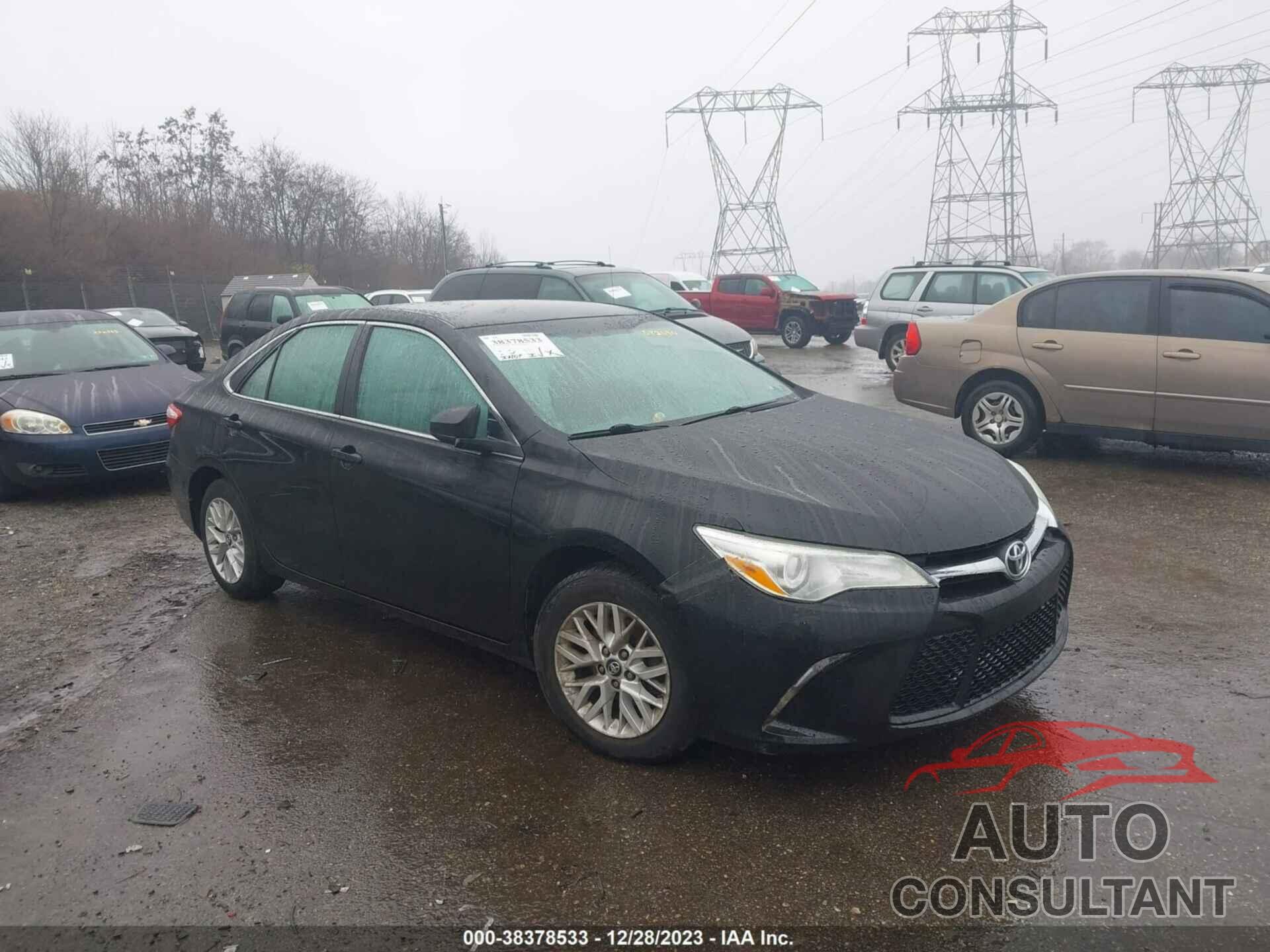 TOYOTA CAMRY 2016 - 4T4BF1FK7GR582690