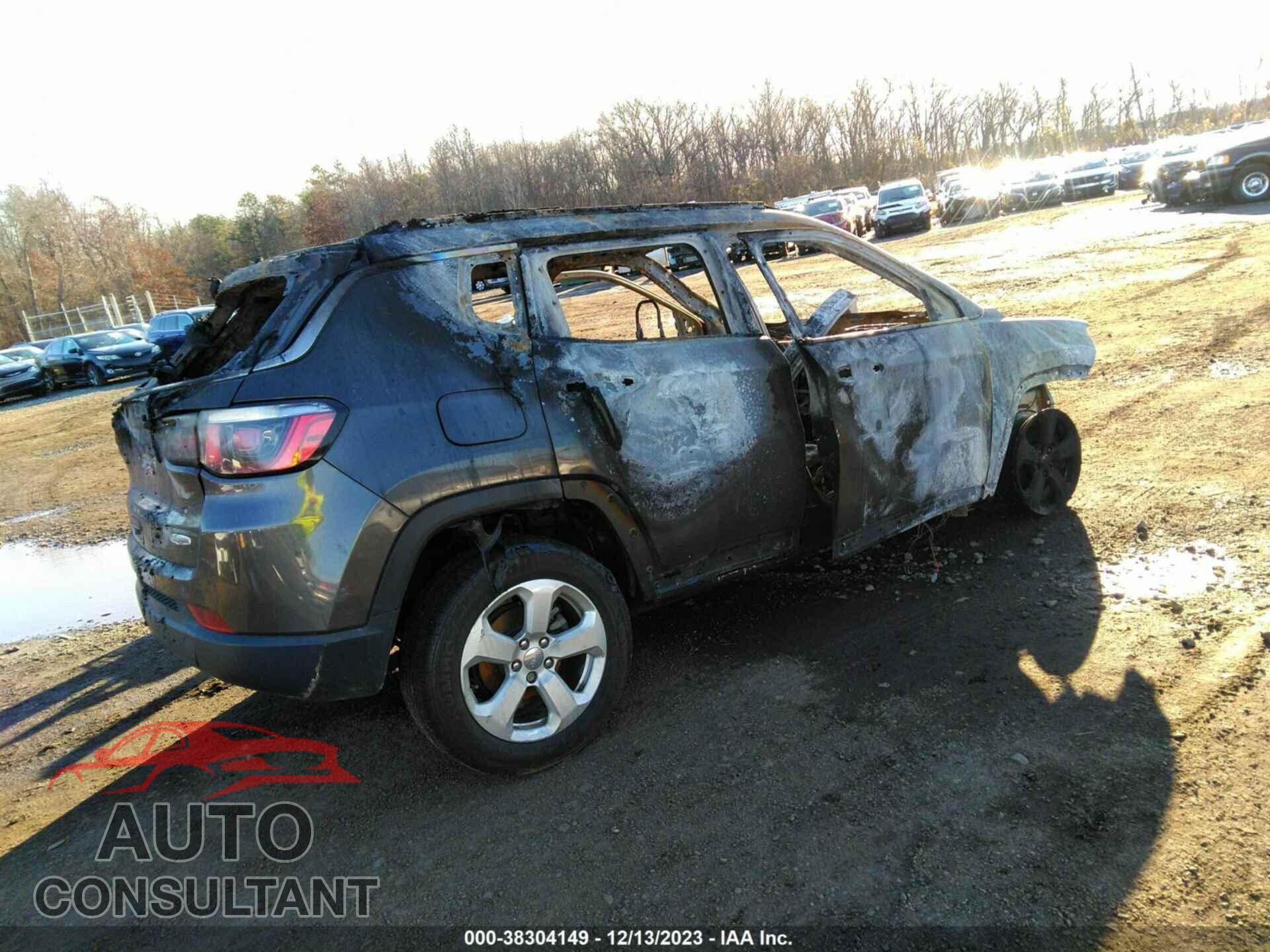 JEEP COMPASS 2018 - 3C4NJDBB4JT456127